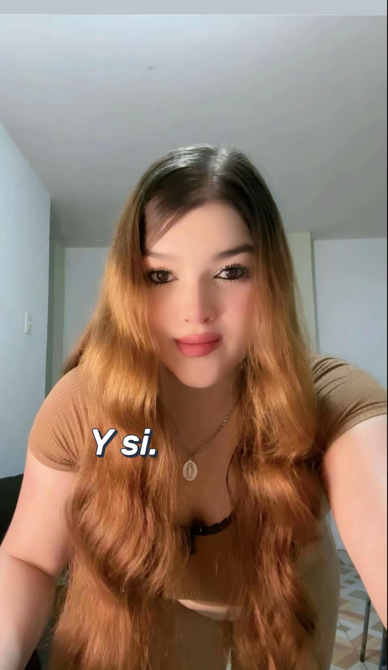 @María