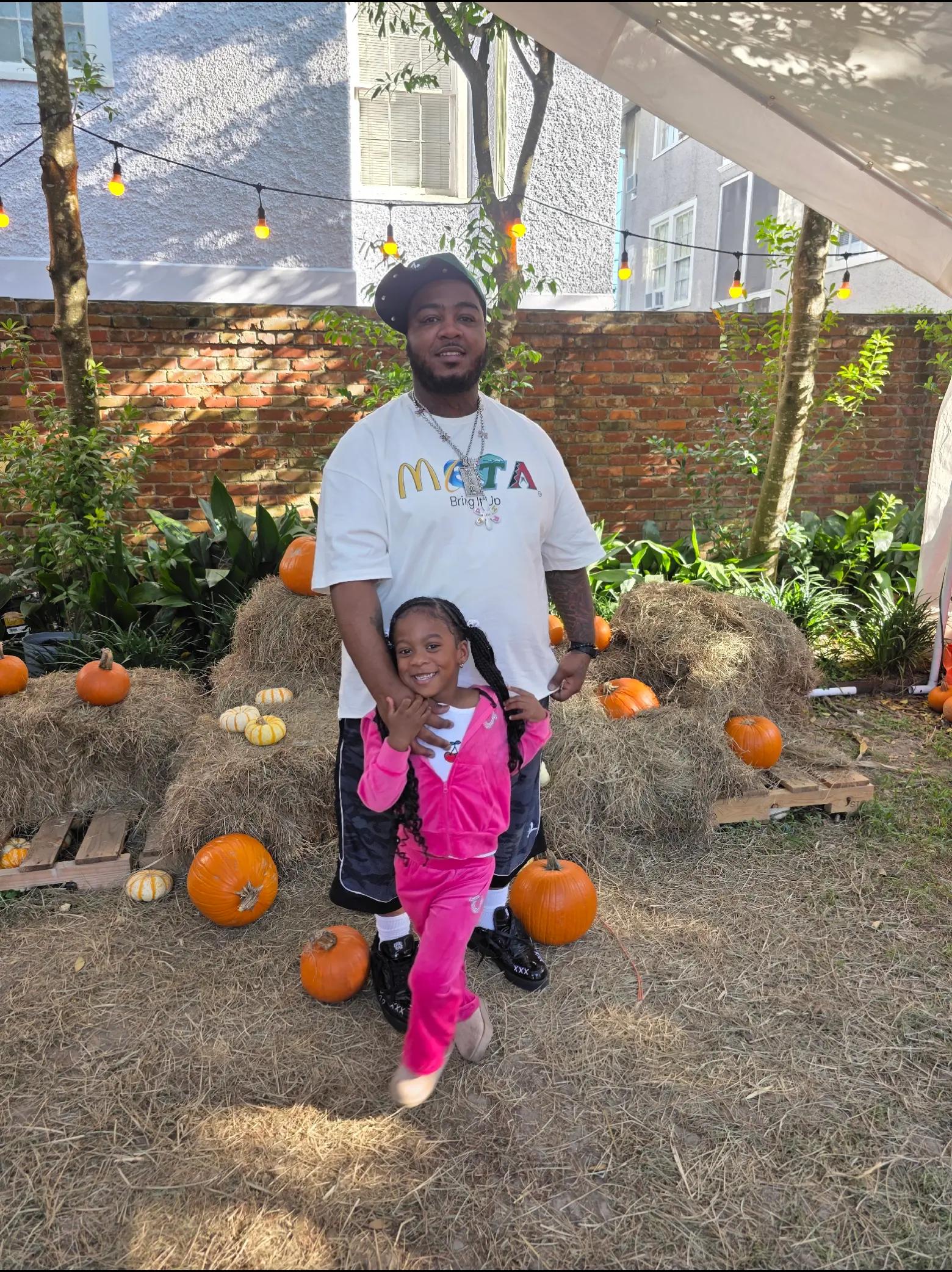 @REALREVIEWSALLHOOD🏚️