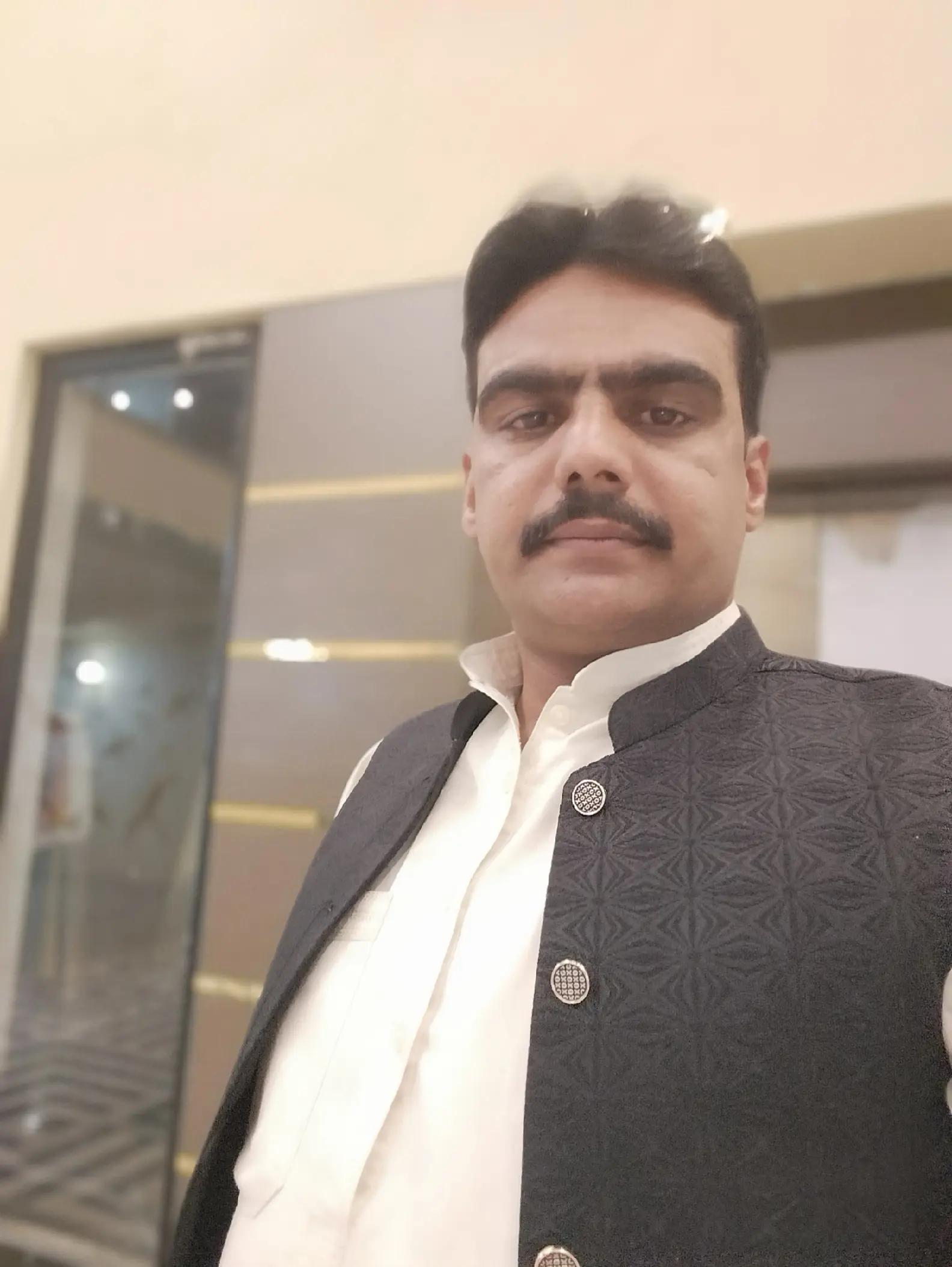 @ISHAQ JUTT