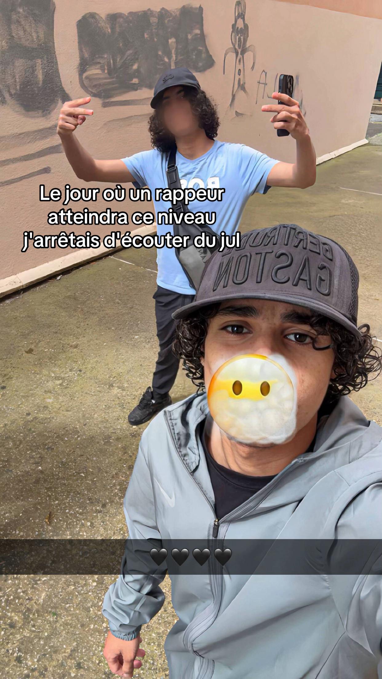 @👤