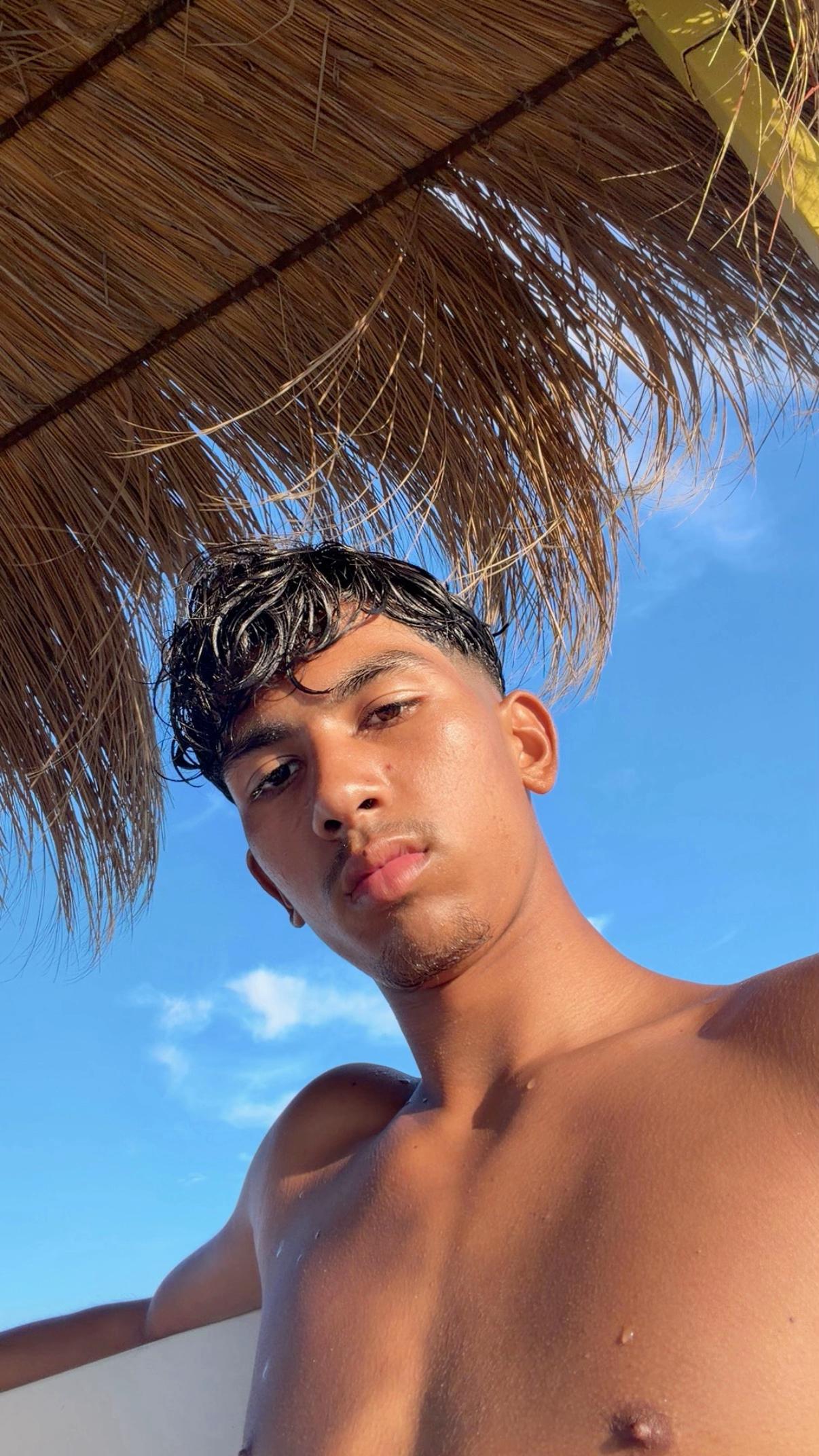 @iys🇹🇳🇰🇭