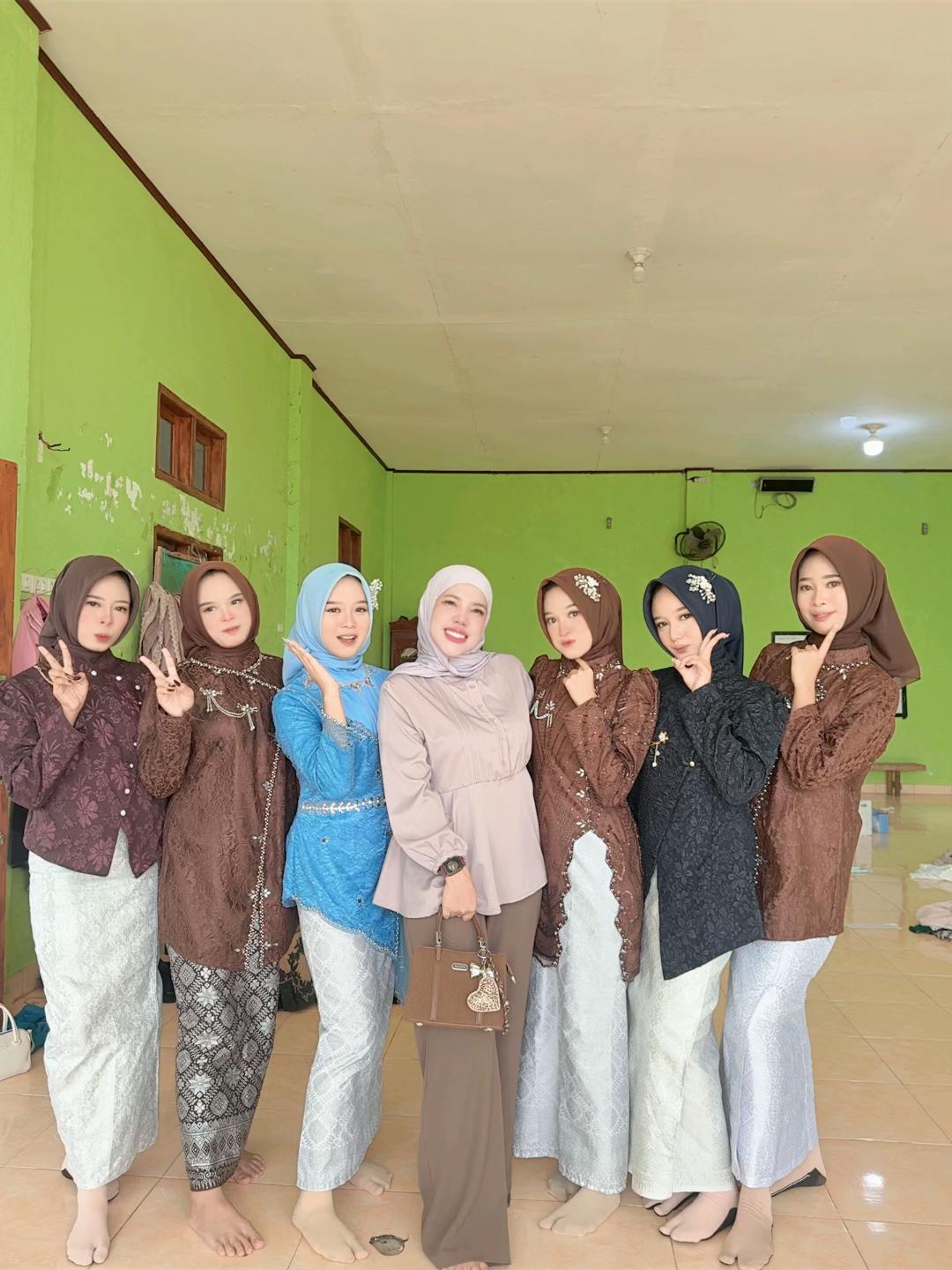 @Sari rias pengantin