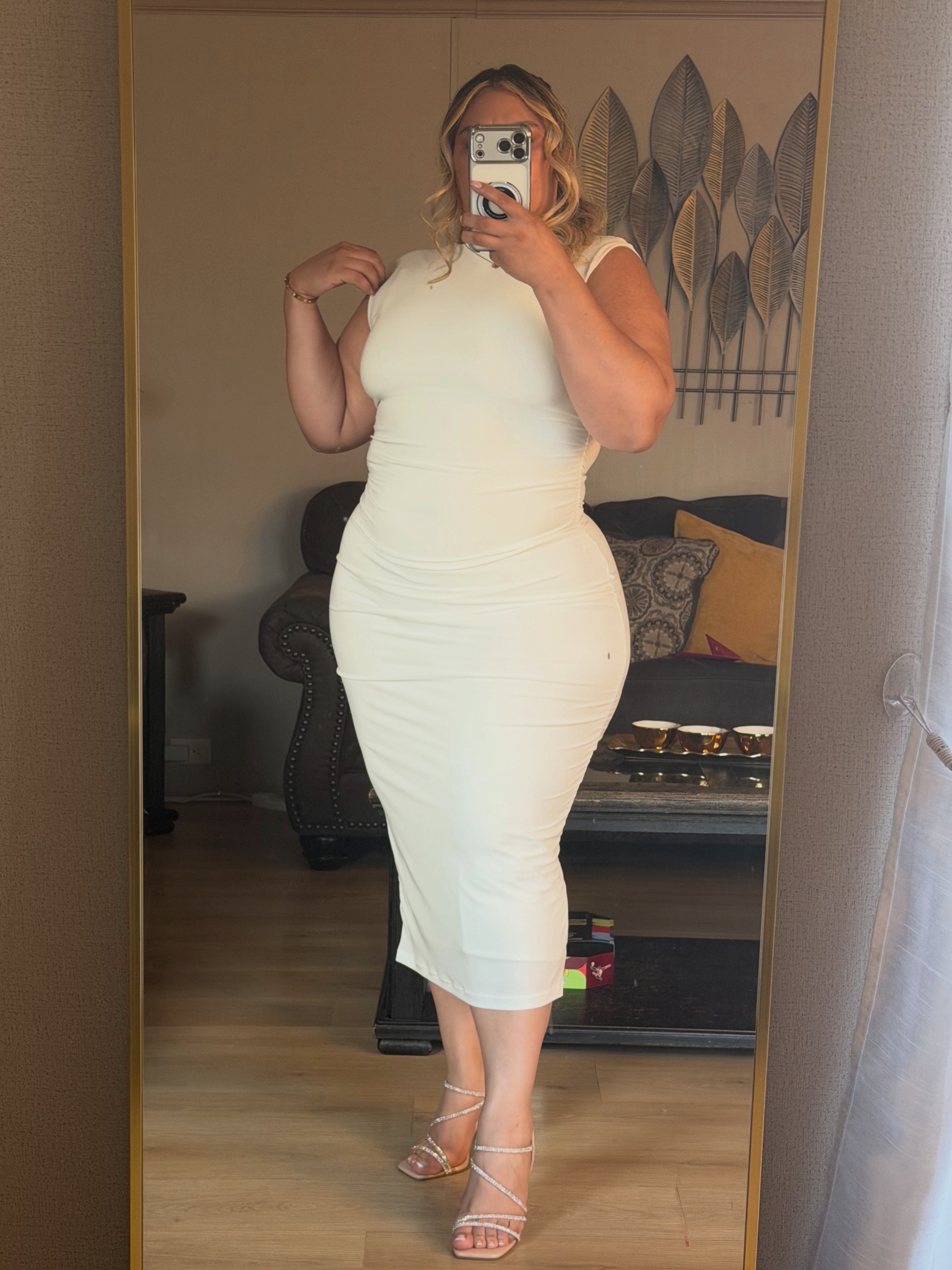 @Leoneidy