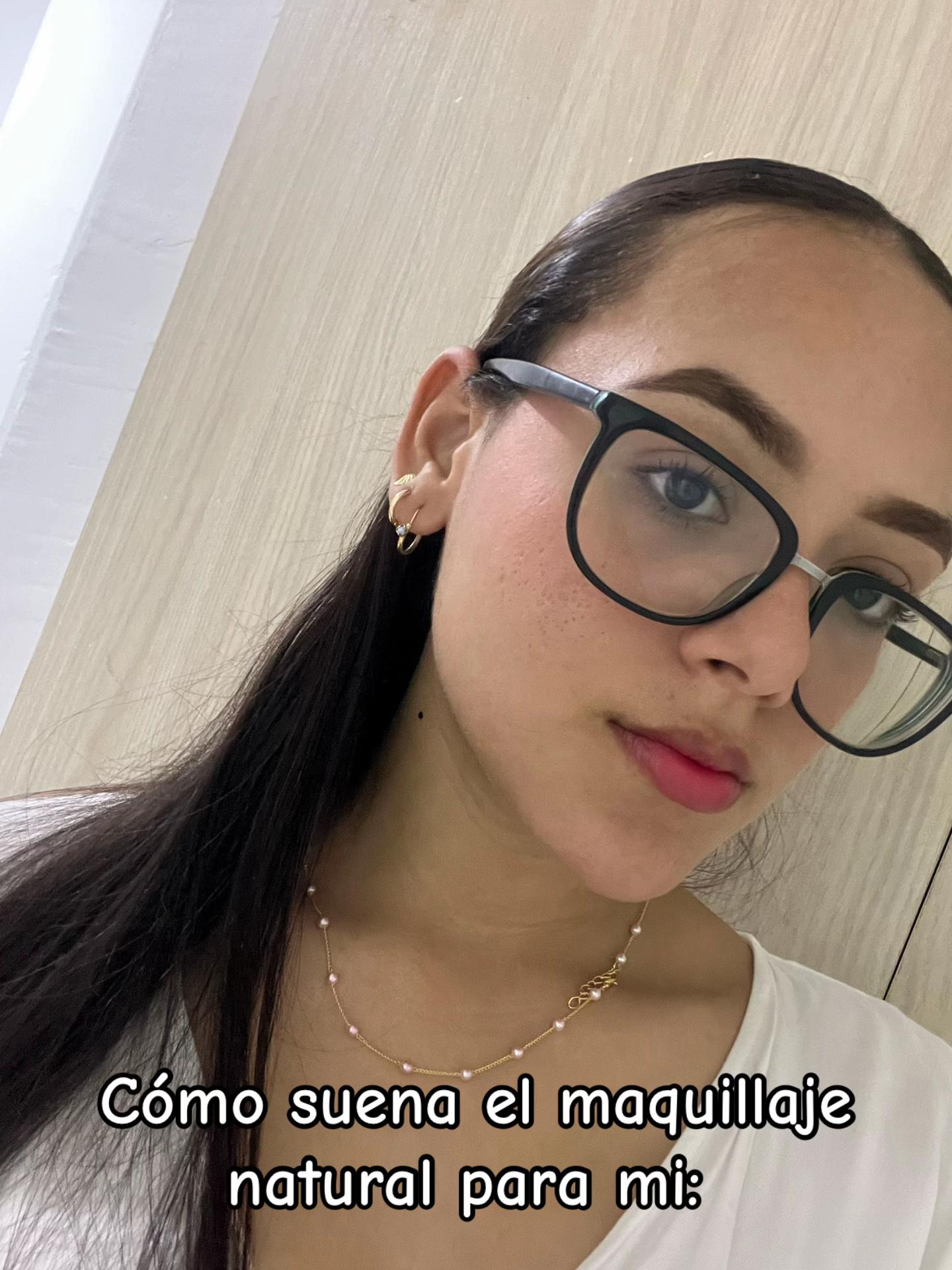 @Mari Buj💕