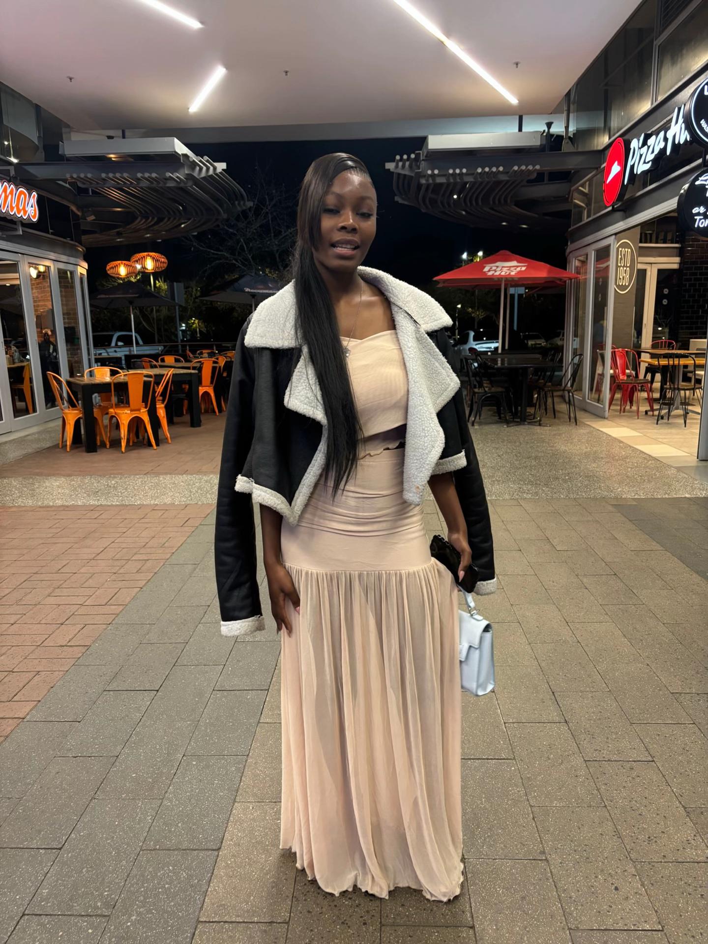 @Tshireletso 😍