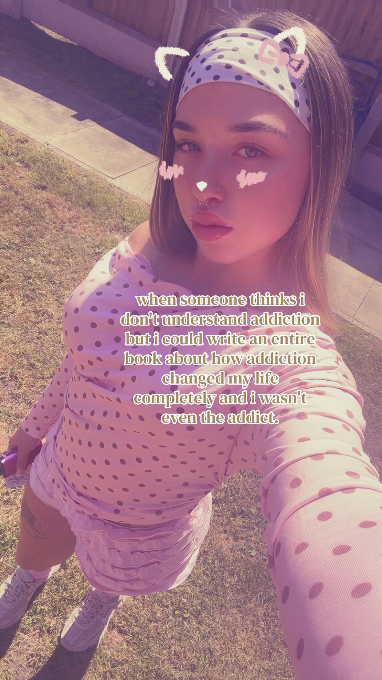 @✦𝖒𝖔𝖓𝖘𝖙𝖊𝖗 𝖍𝖎𝖌𝖍✦