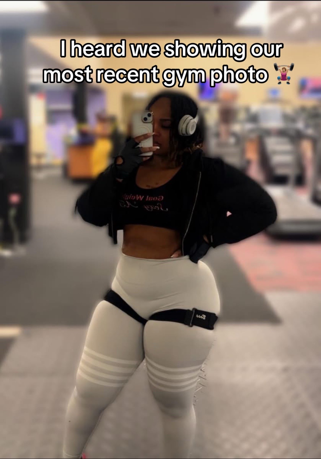 @Nikki