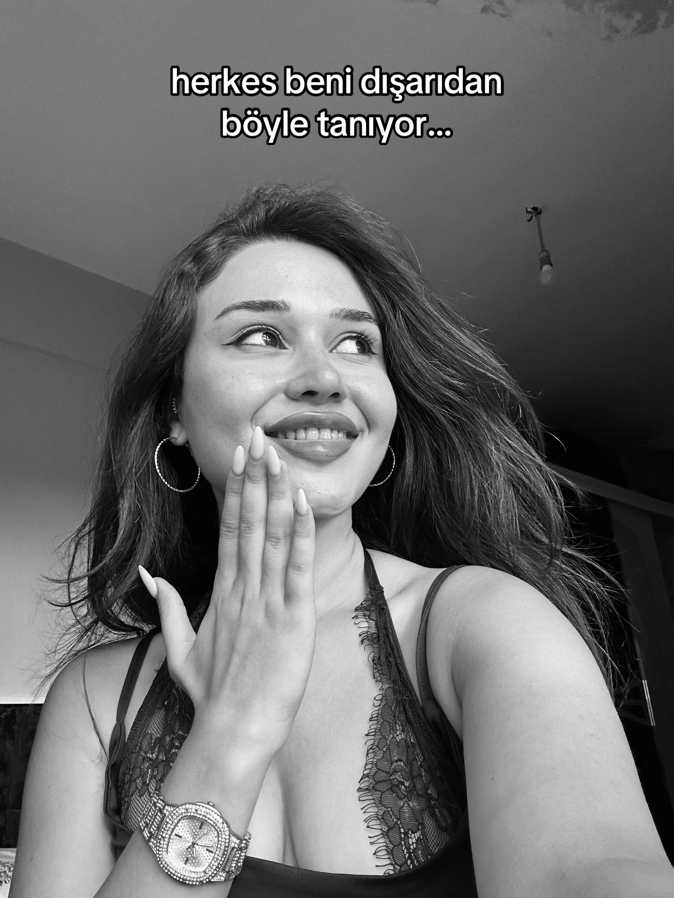 @Elanur