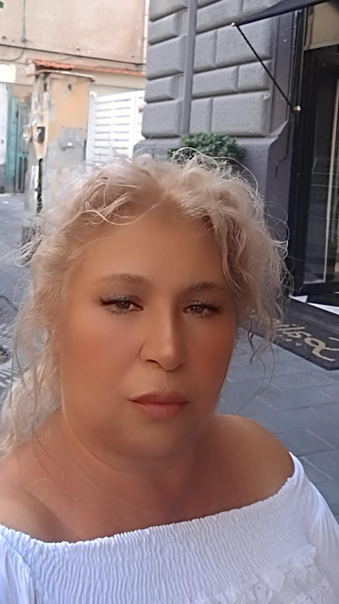 @veraveraadzovic
