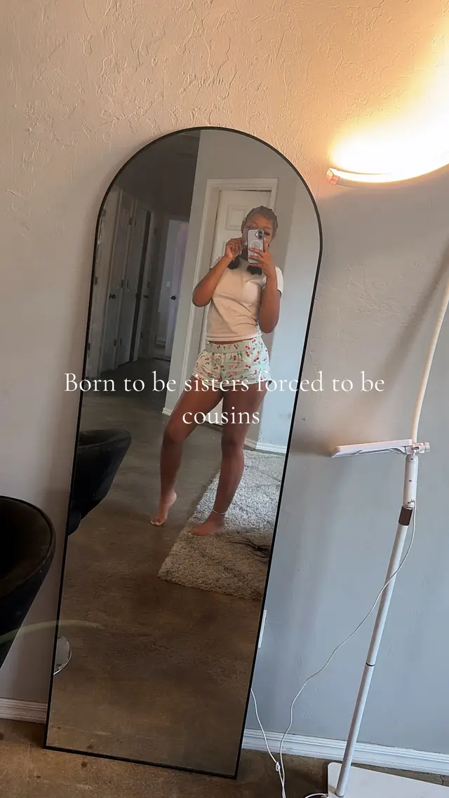 @Tayvi