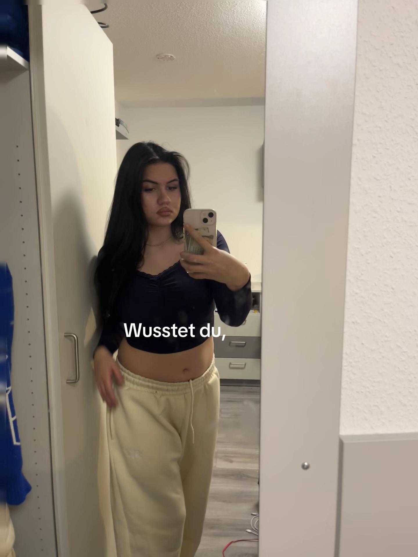@Emi