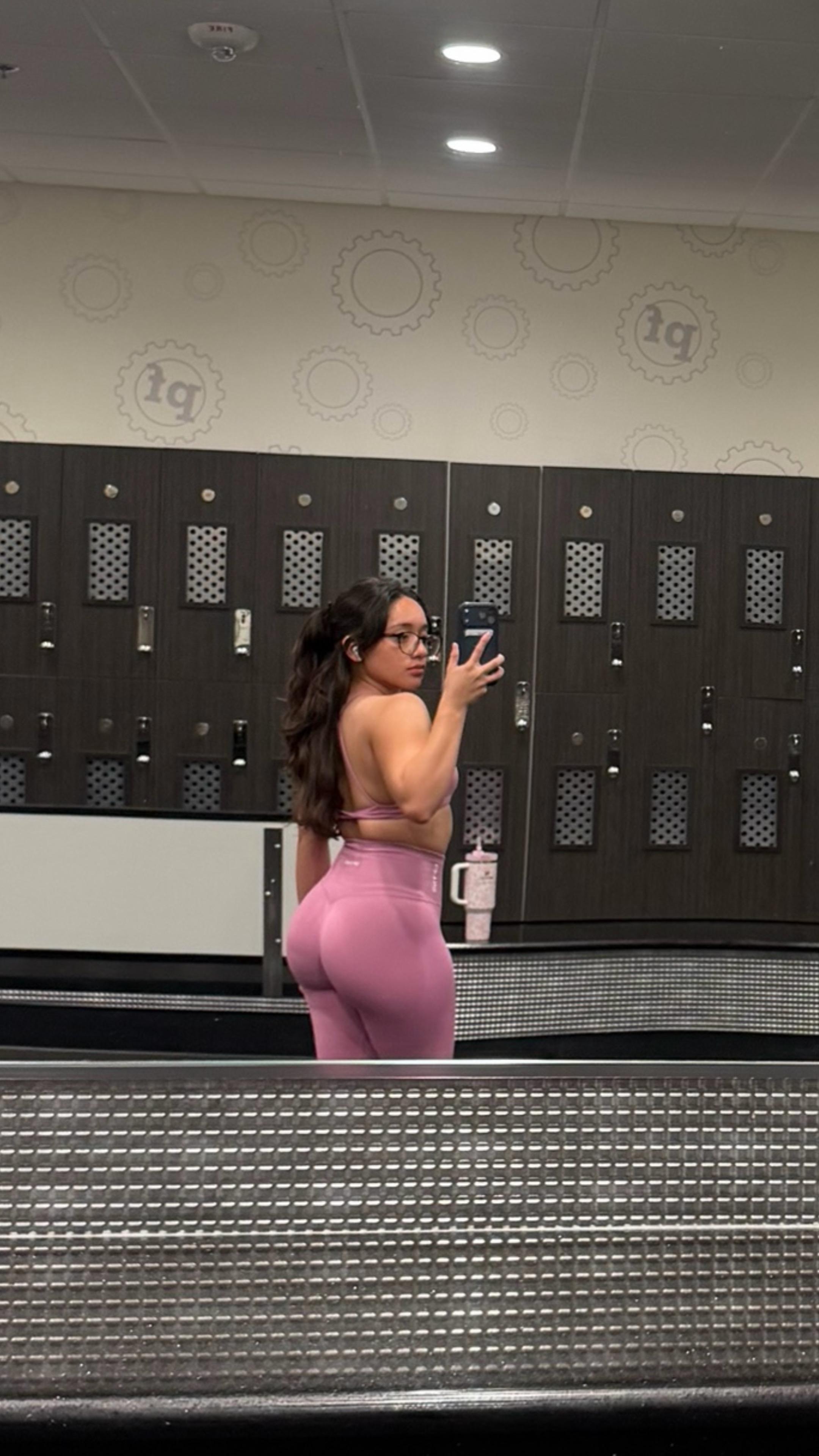 @👼🏽