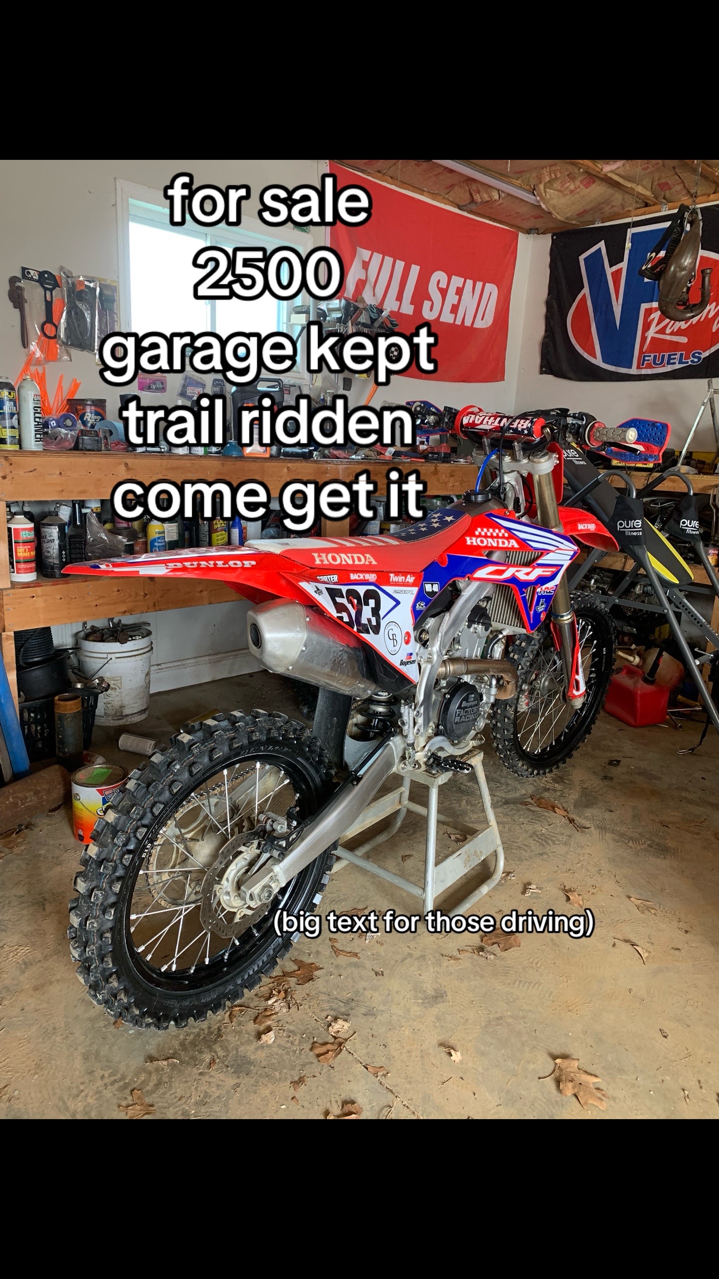 @themotobro