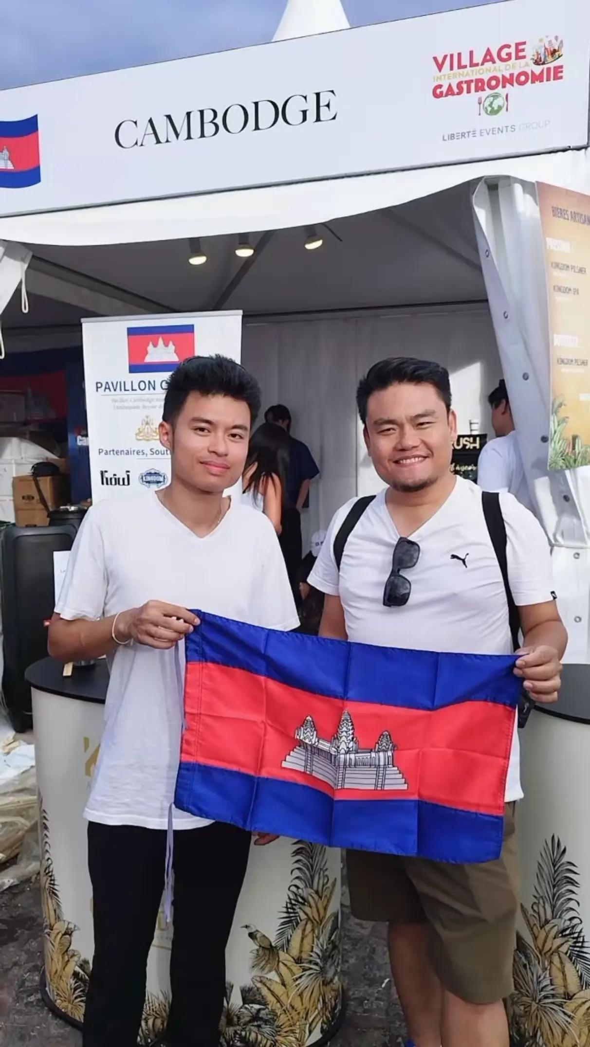 @Victor🇰🇭🇫🇷
