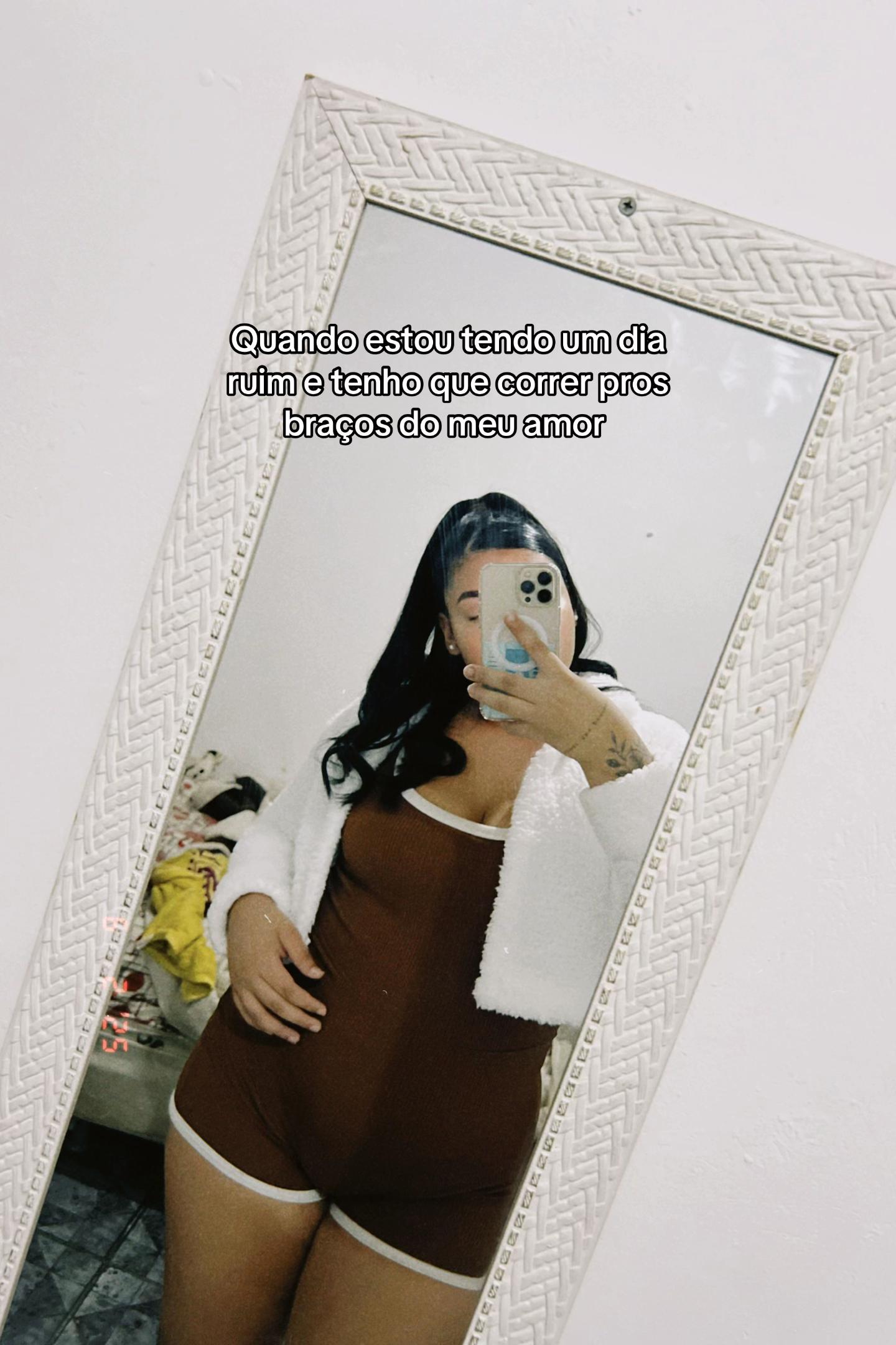 @Victória Melo