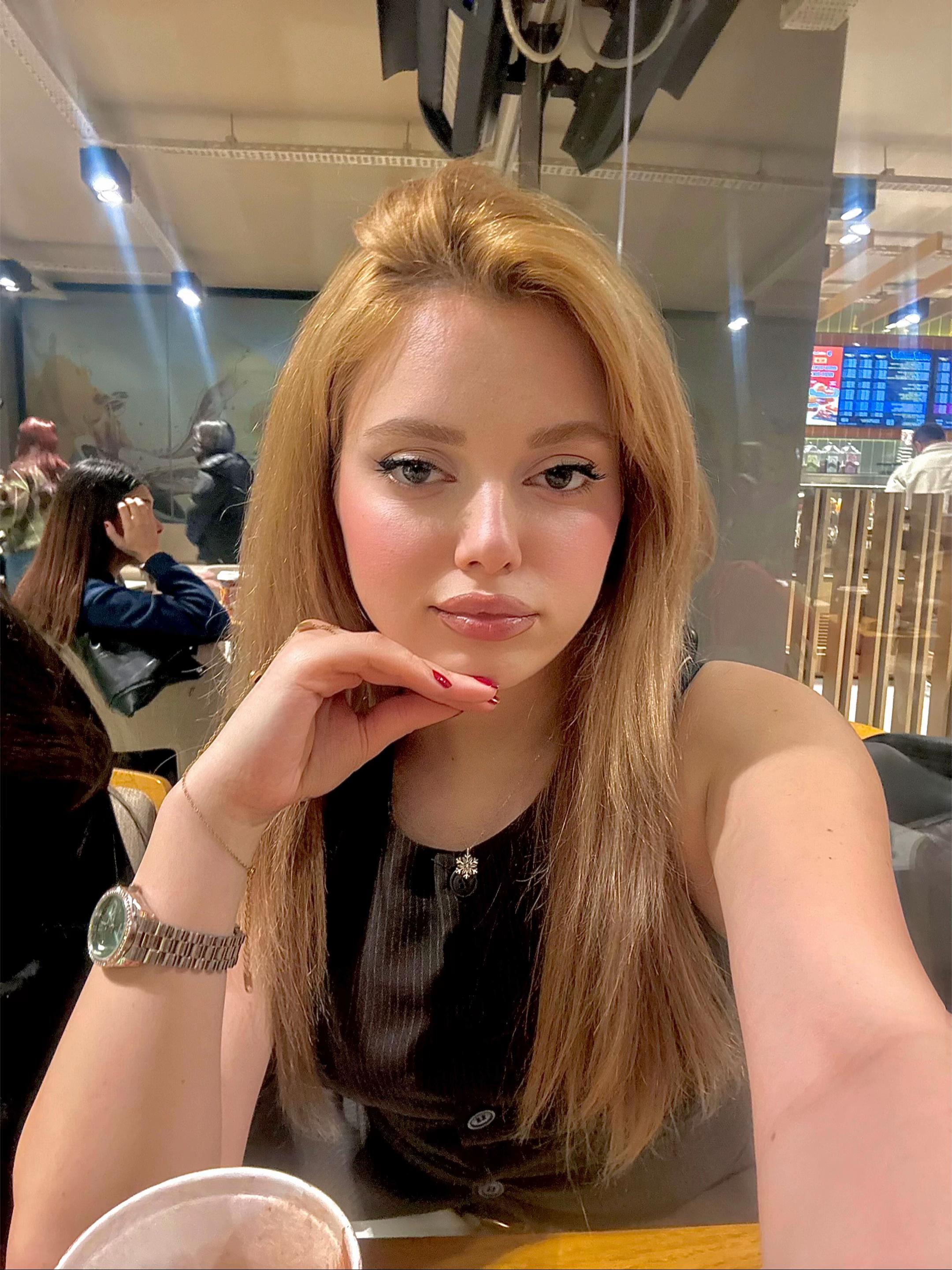 @EE