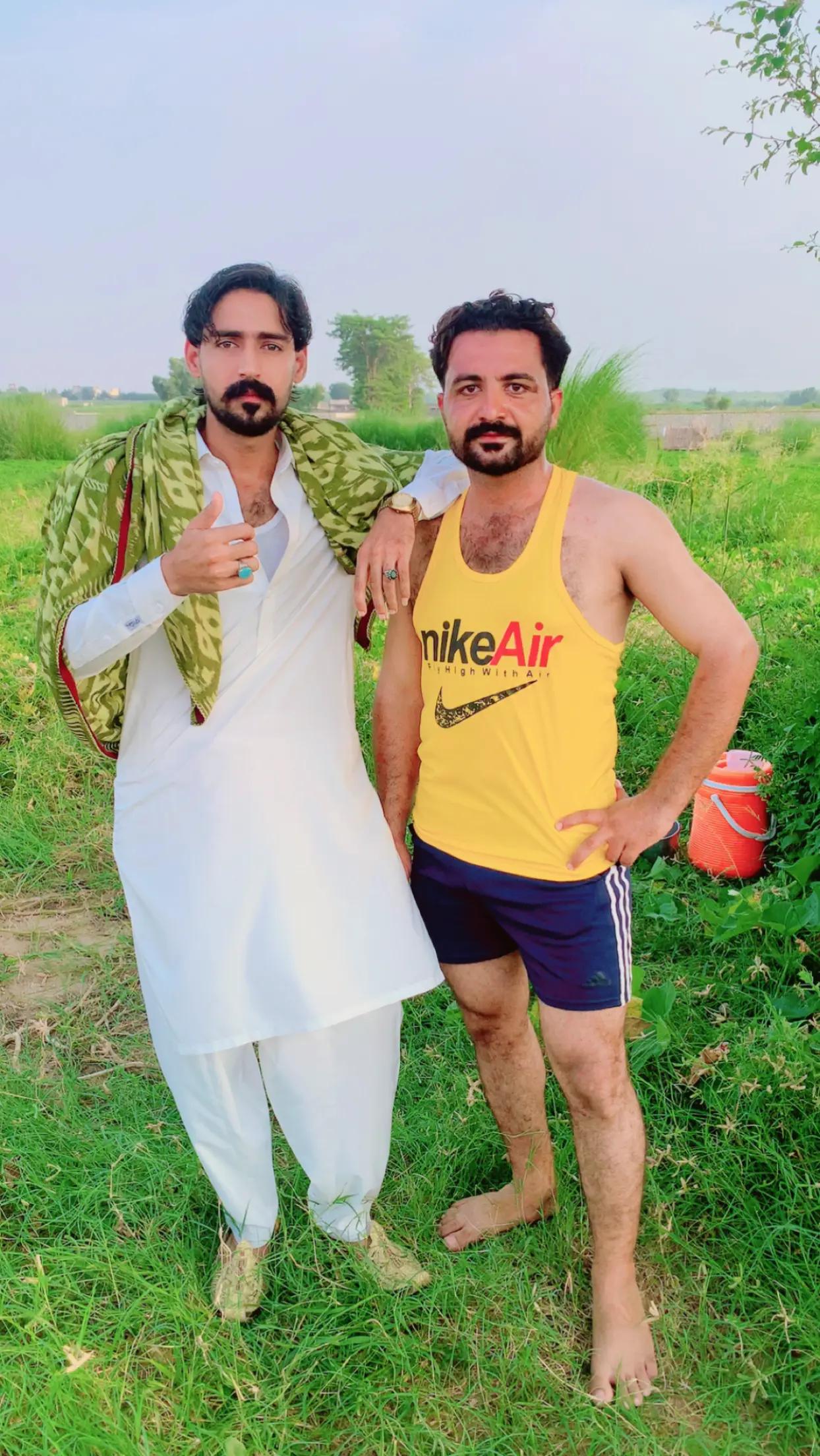 @𝐋𝐚̊𝐝𝐥𝐚̄ 𝐌𝐚̊𝐋𝐢̄𝐤 💯.