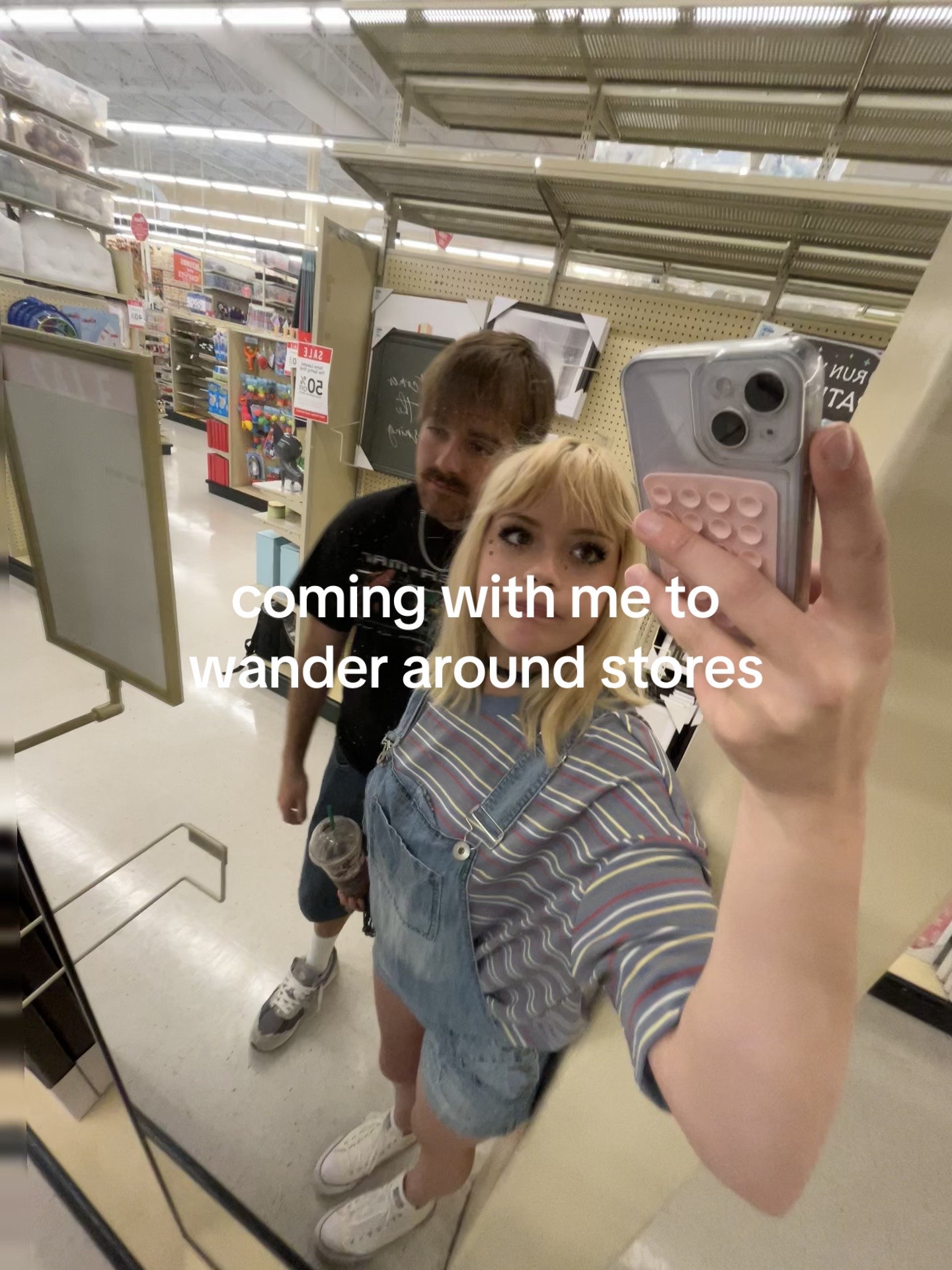 @✧・゚: *✧ emma rose ✧*:・゚✧
