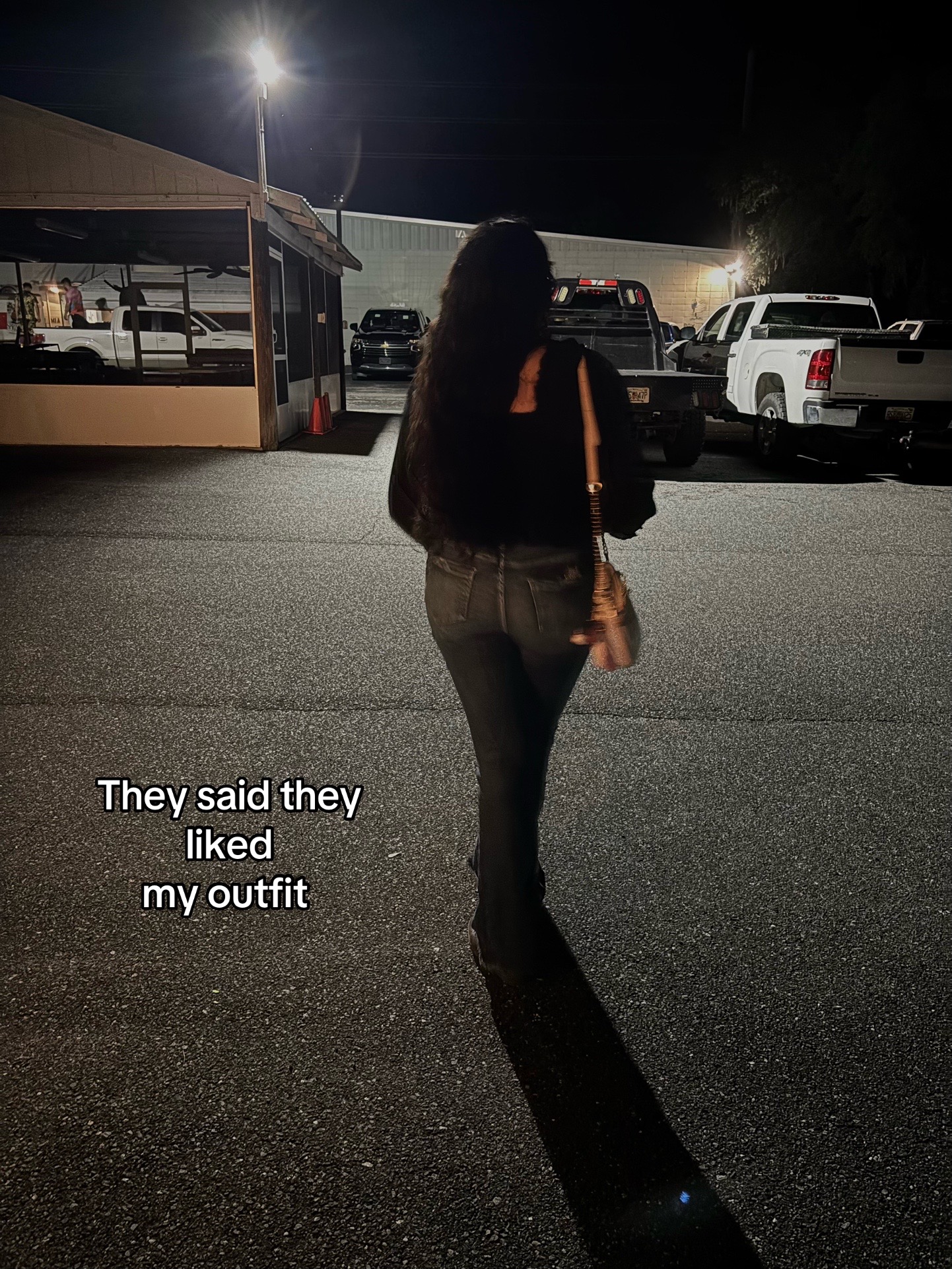 @𝔡𝔤