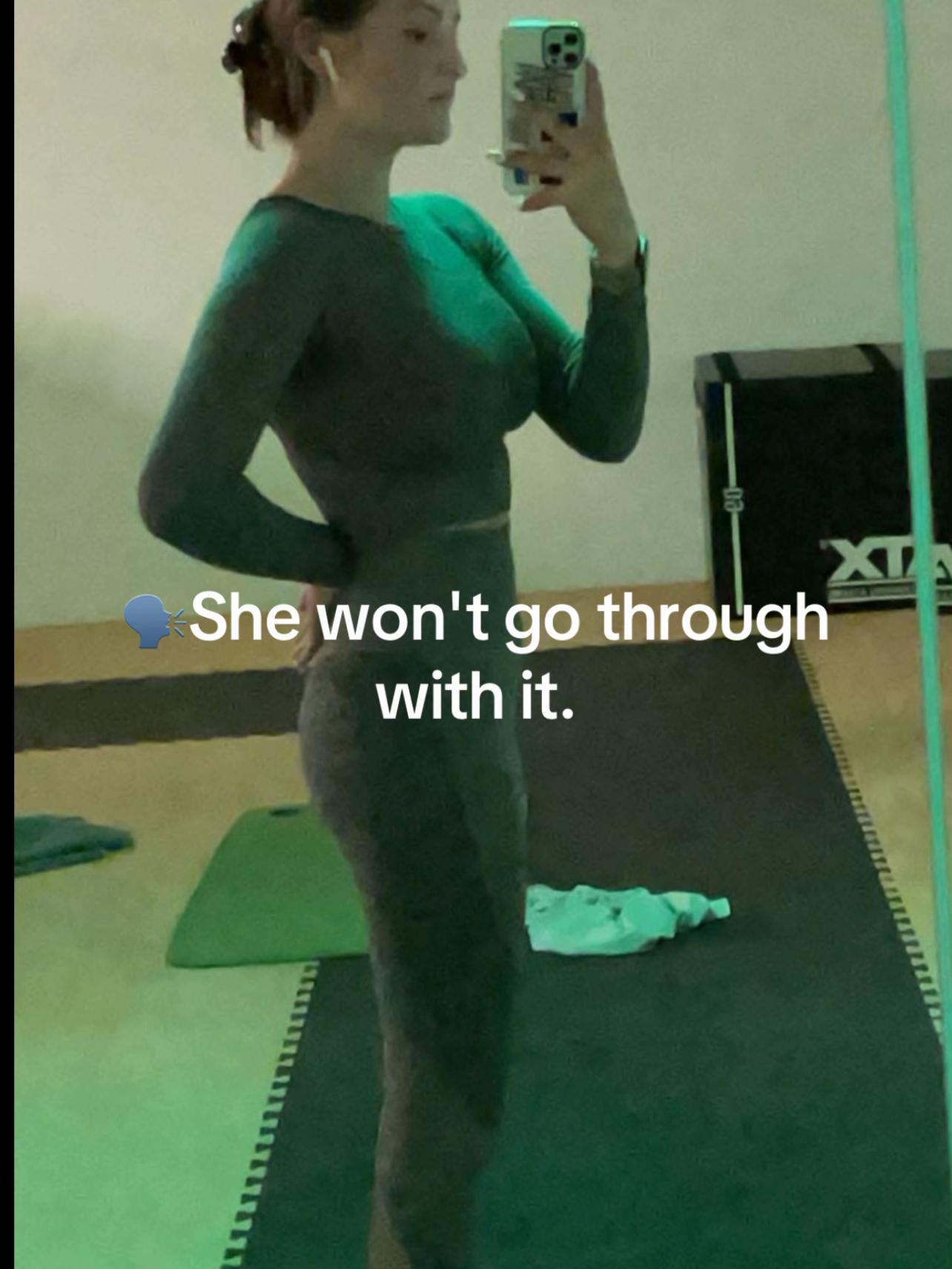 @leilasvibe