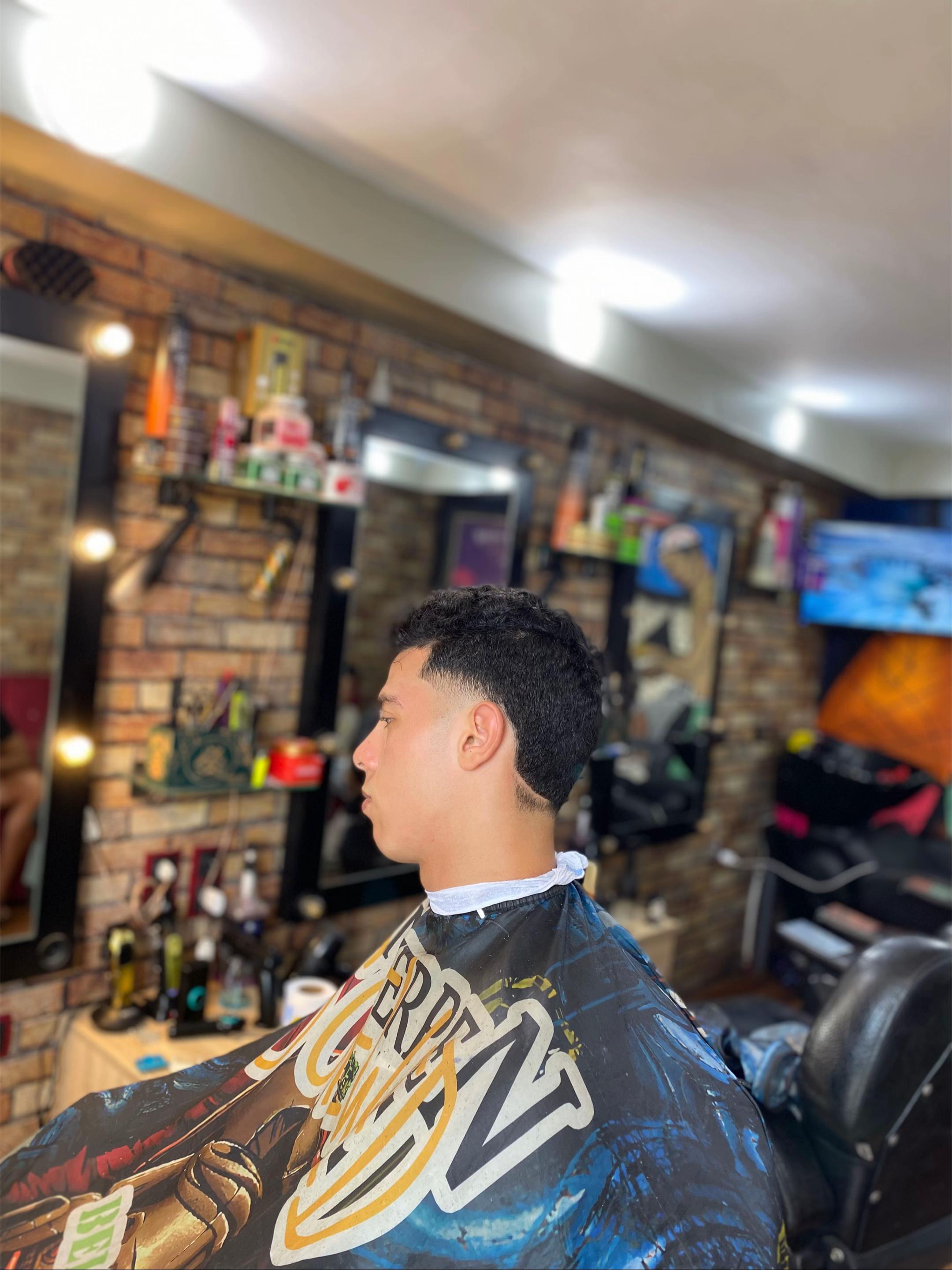 @THE_BARBER_GOMMEZ