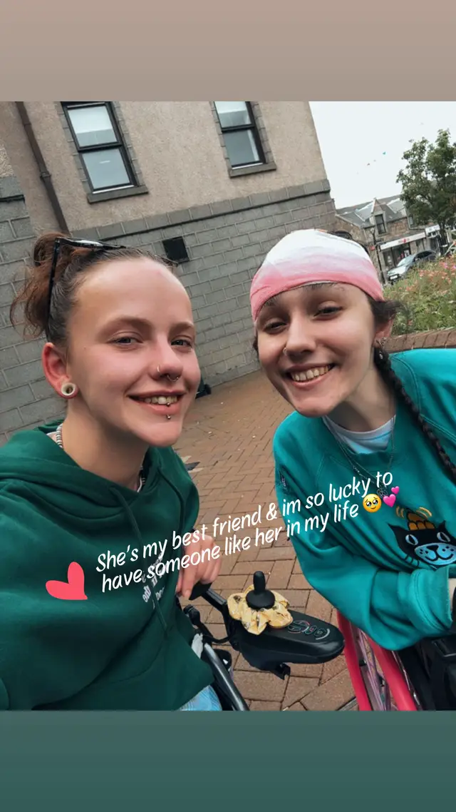@G🖤🐝