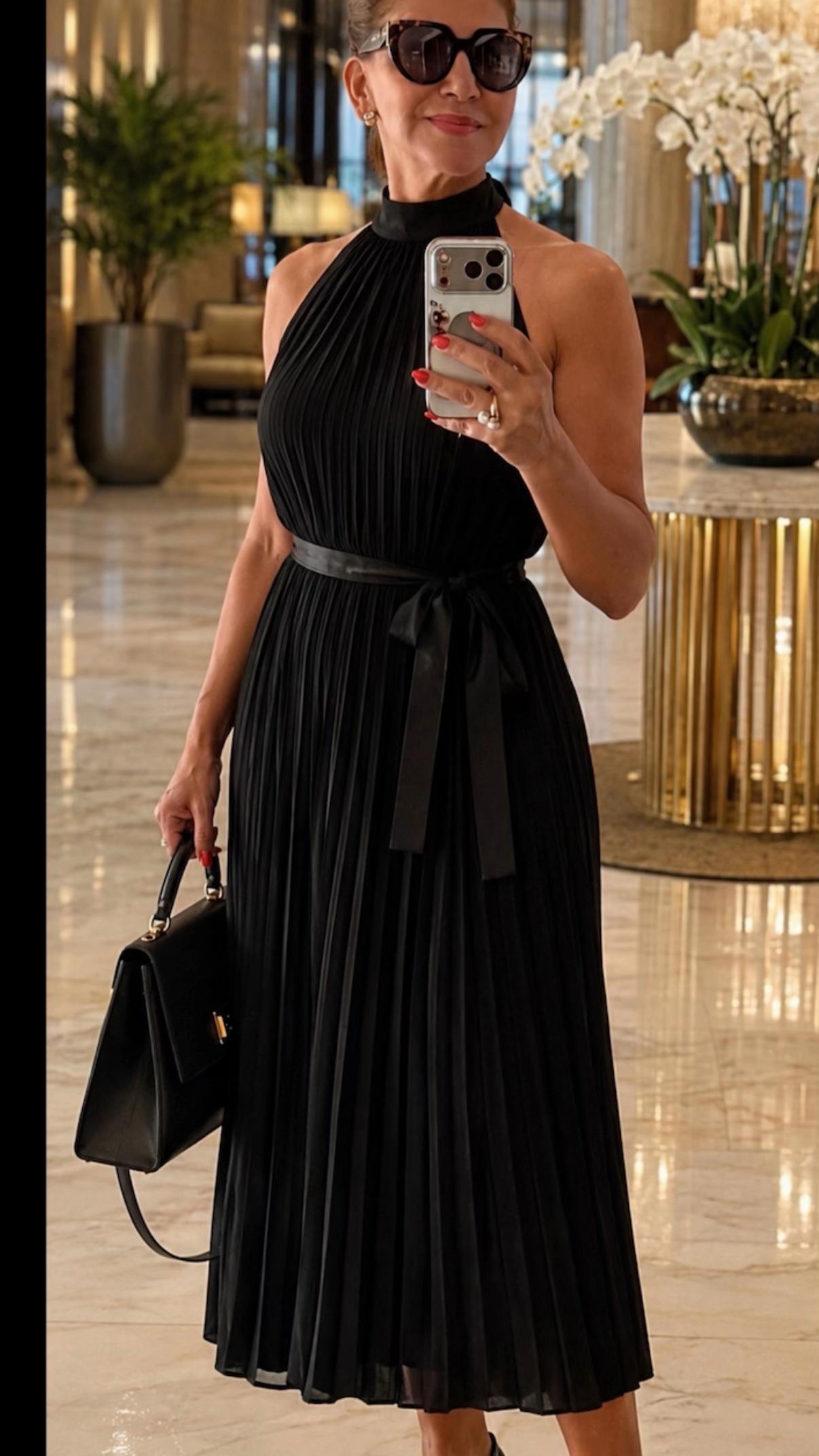 @Dress 44