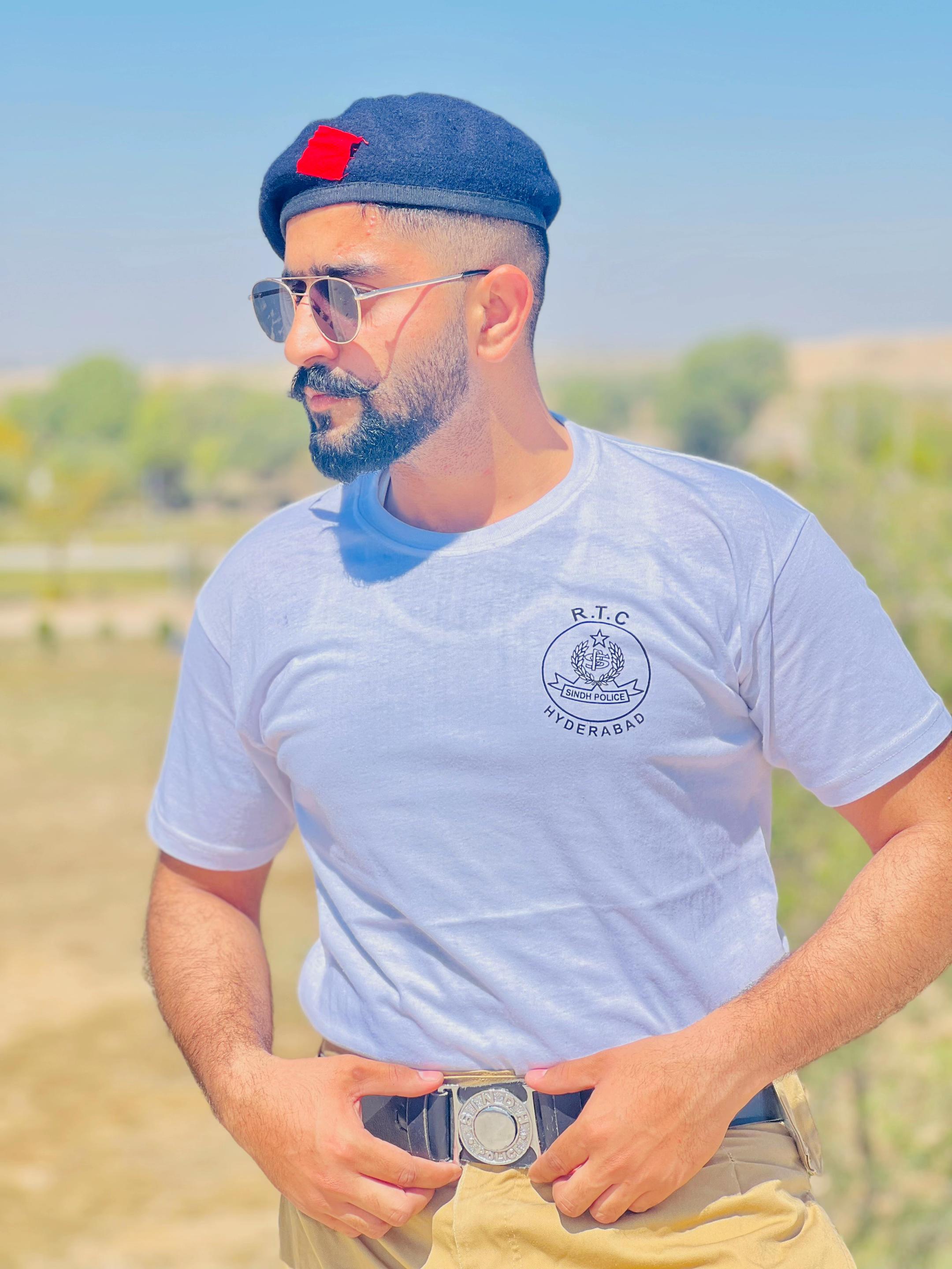 @🚓سندھ پولیس🚨