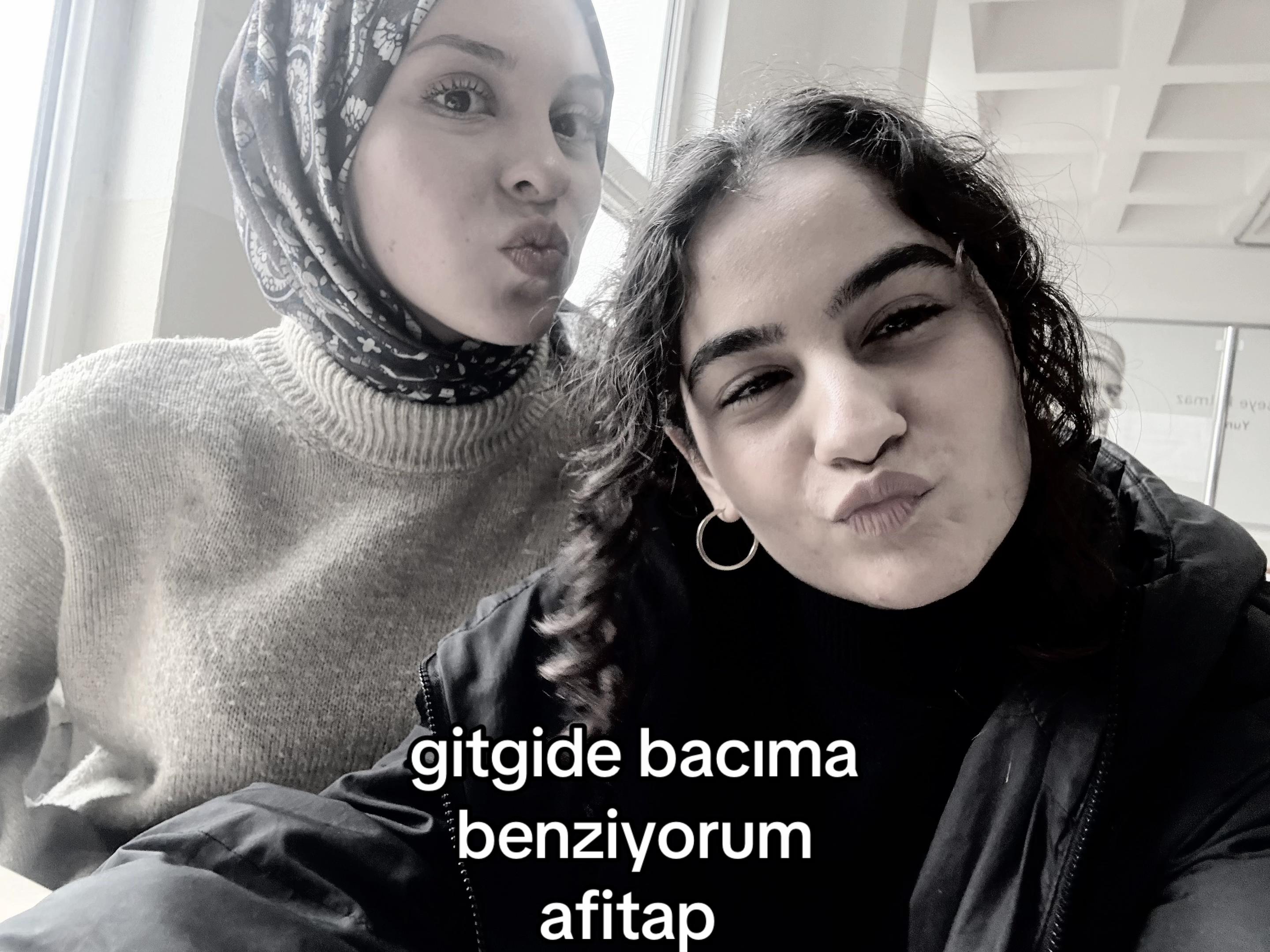 @nisaa_190777