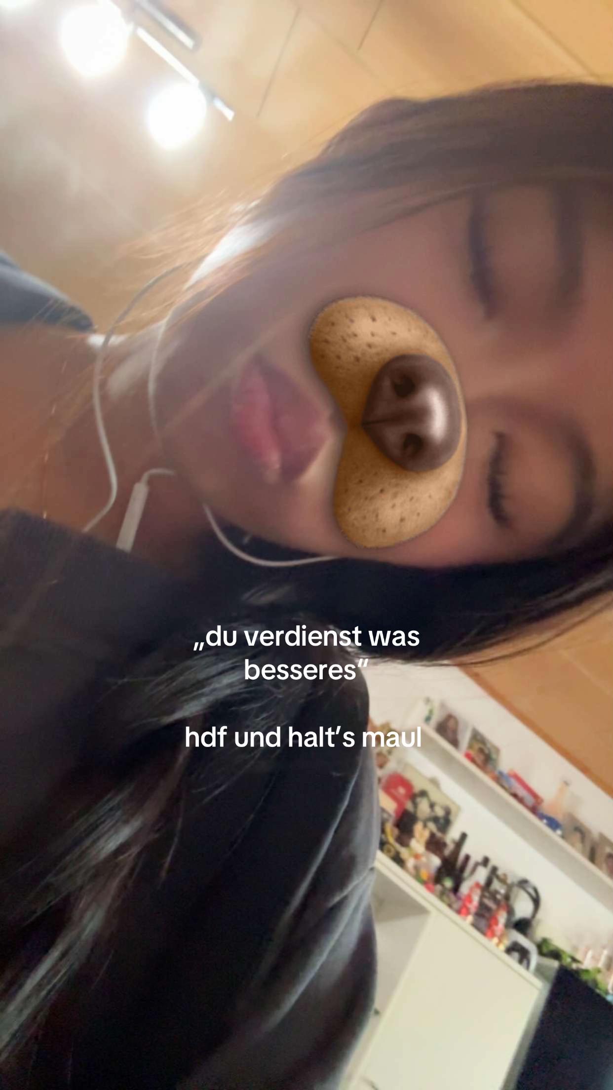 @𒉭 xy