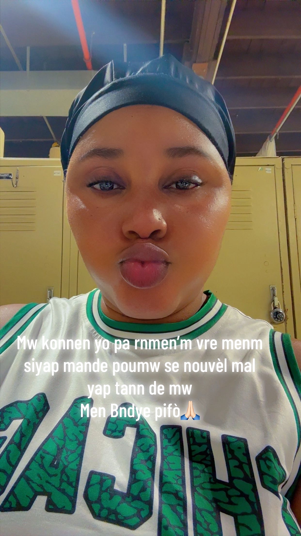 @Katoo love moun b&eacute;ni 😇💙❤️💯