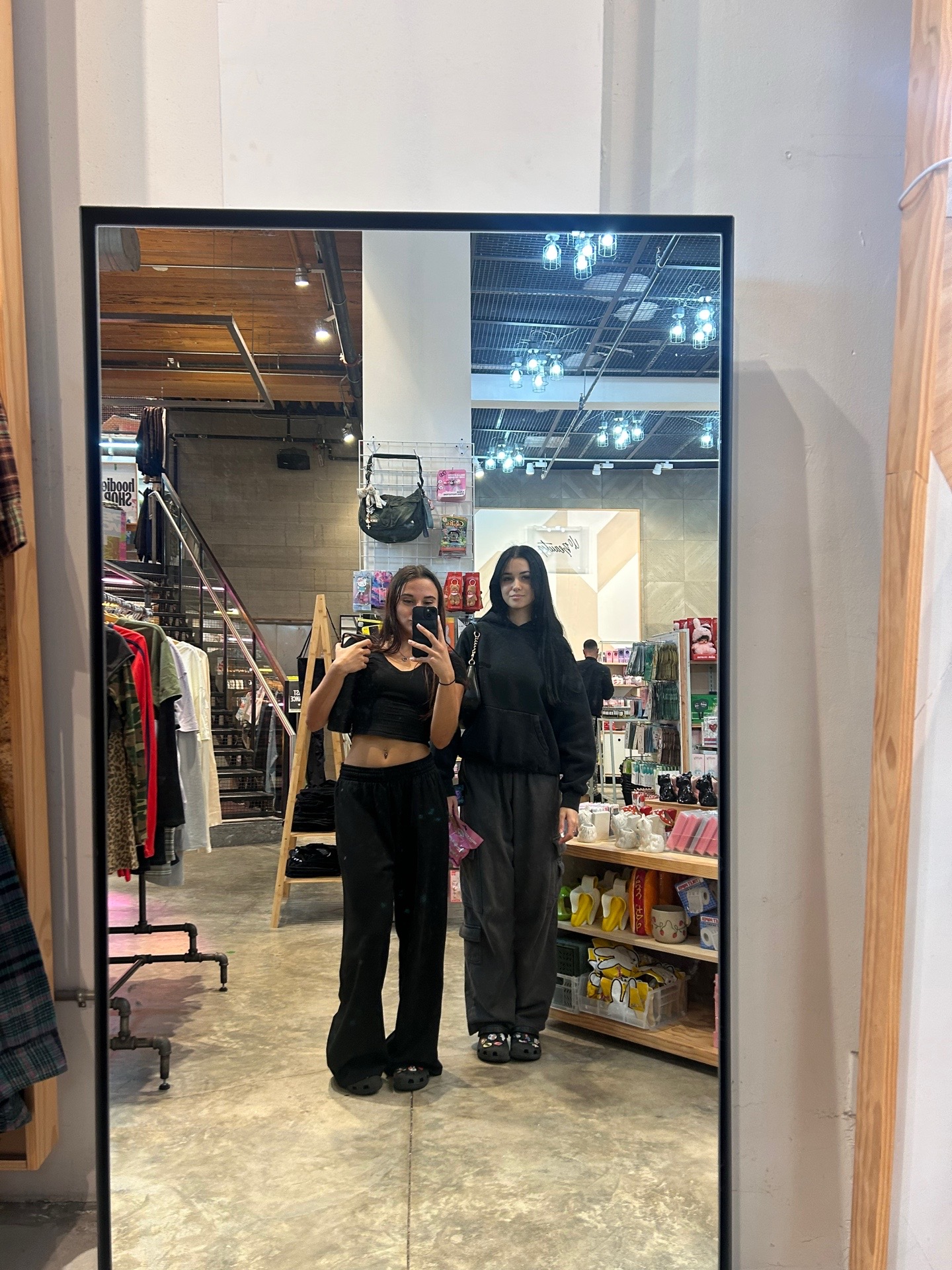 @becca