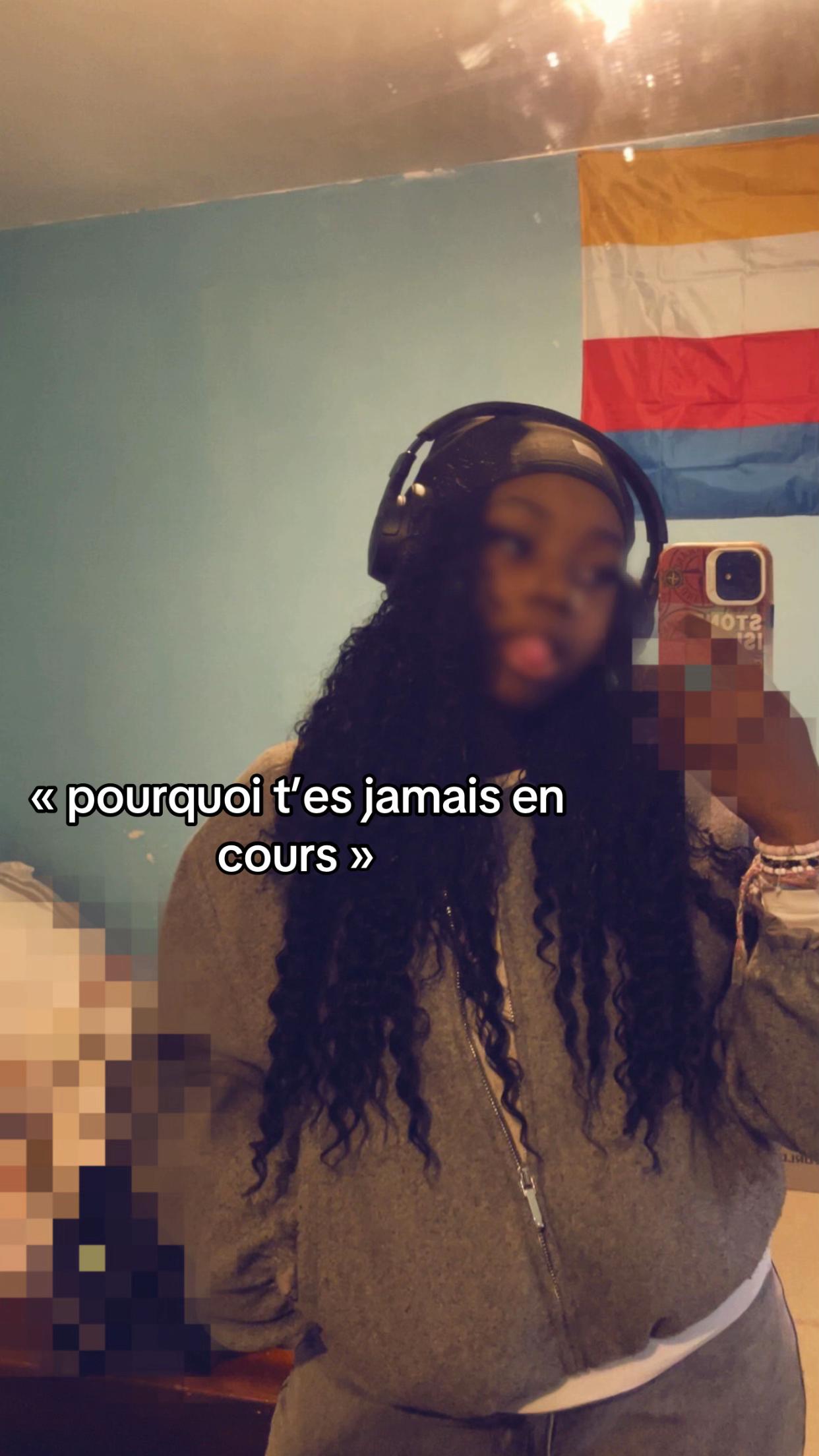@𝑹𝟐&rsquo;🥭