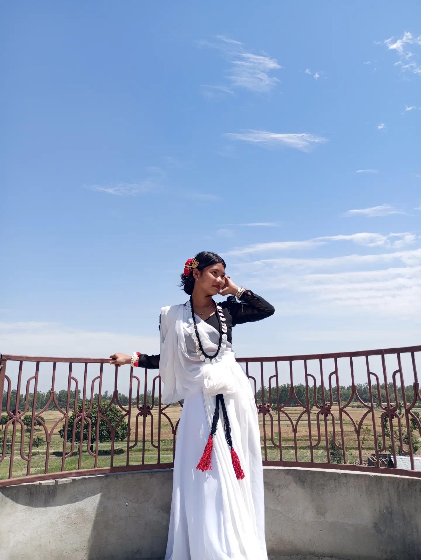 @माहा रानिᥫ᭡B
