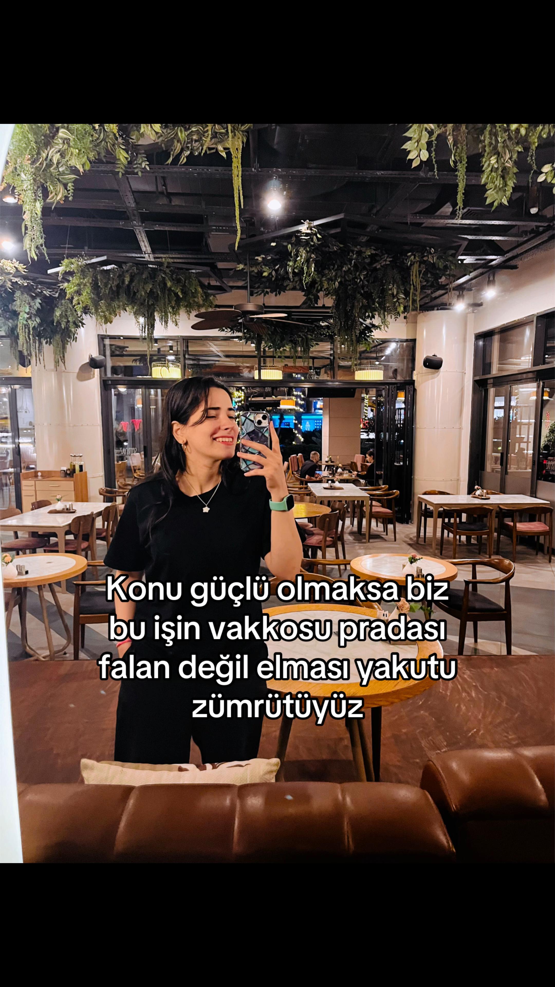 @🧚&zwj;♀️
