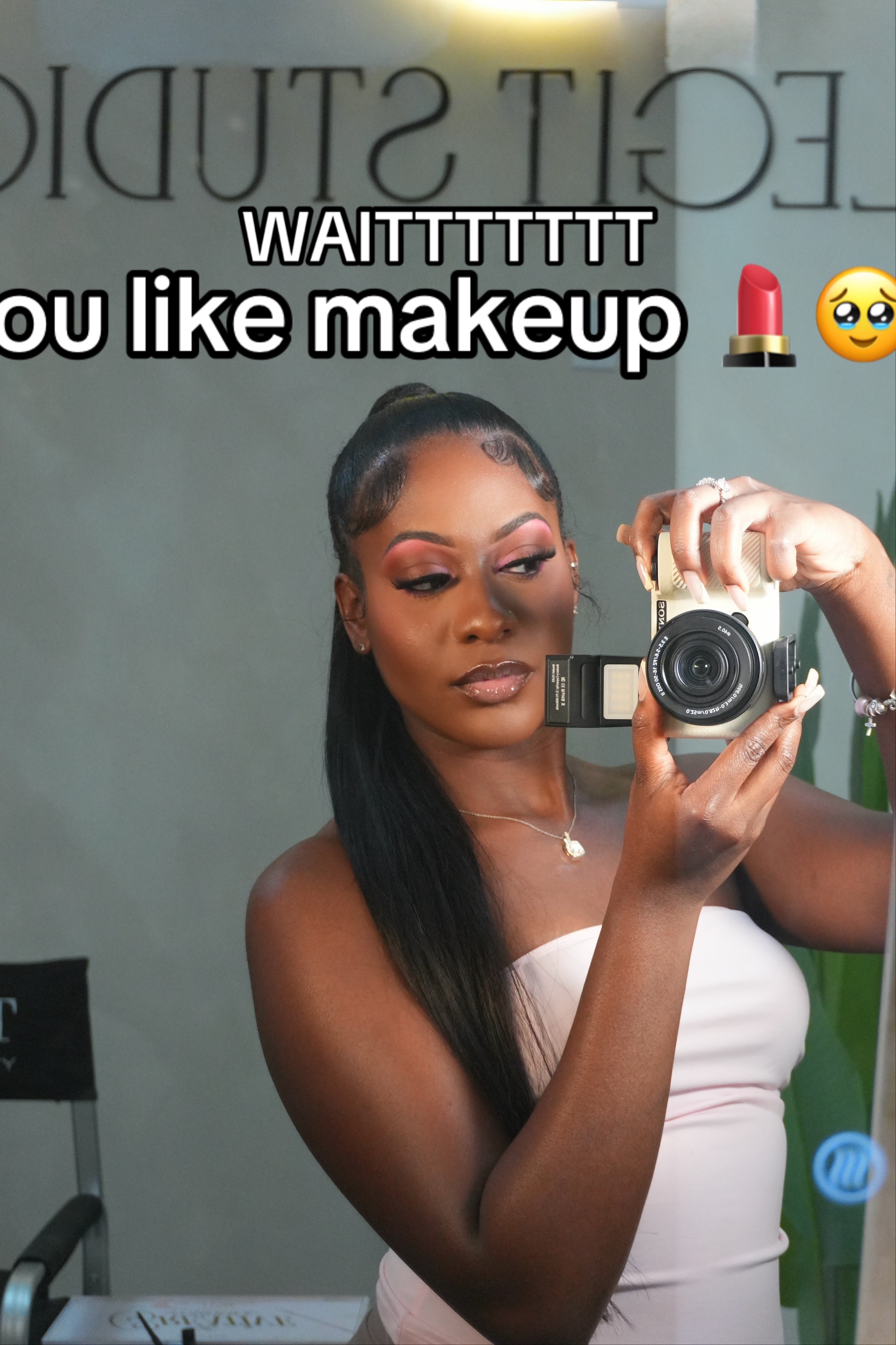@Luxury Makeup Artist