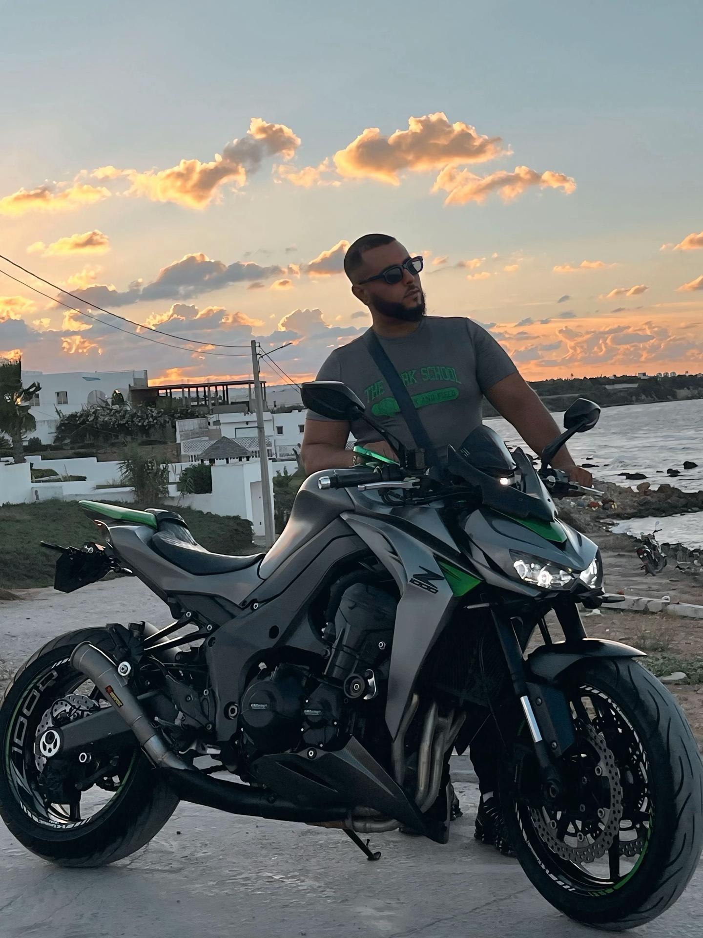 @Oussema moto 94