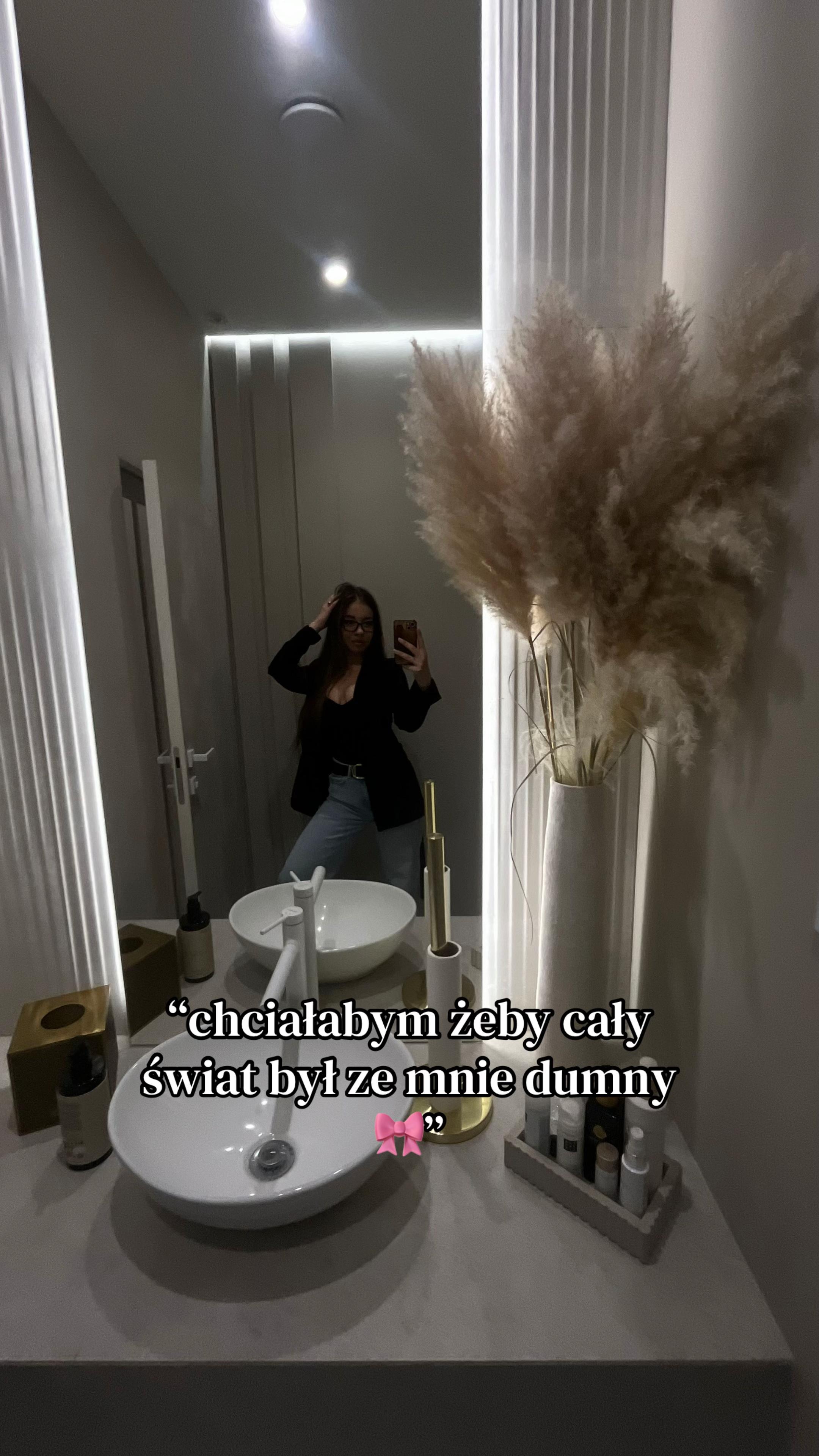 @niki