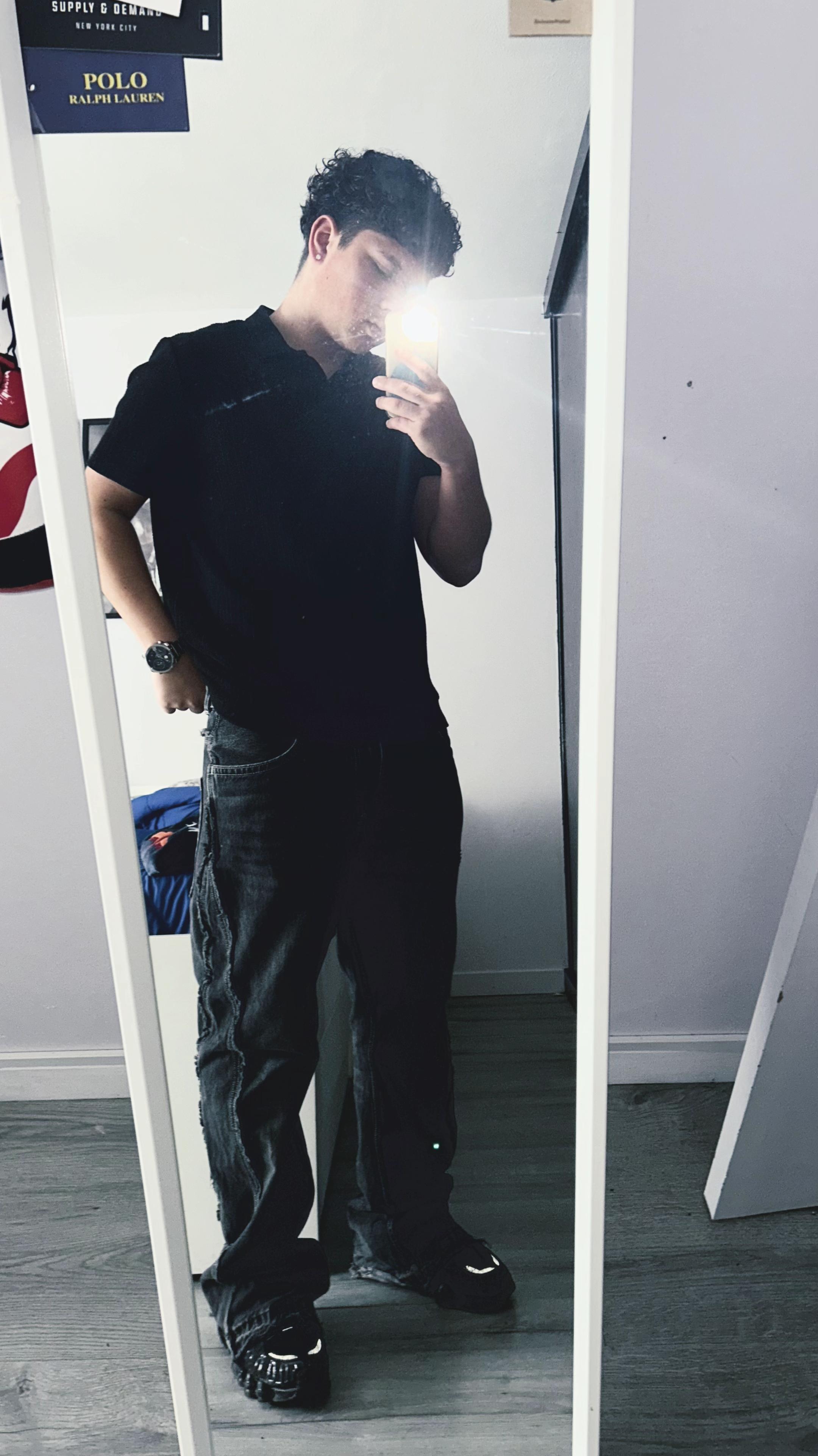 @𝑩𝑨𝑹𝑩𝑶𝑺𝑨