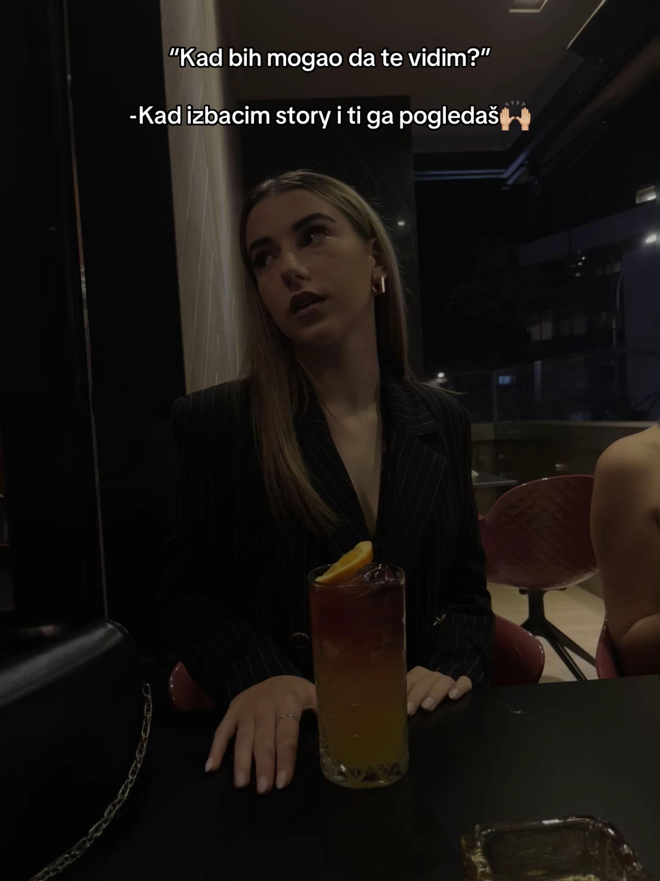 @Стошић Сара