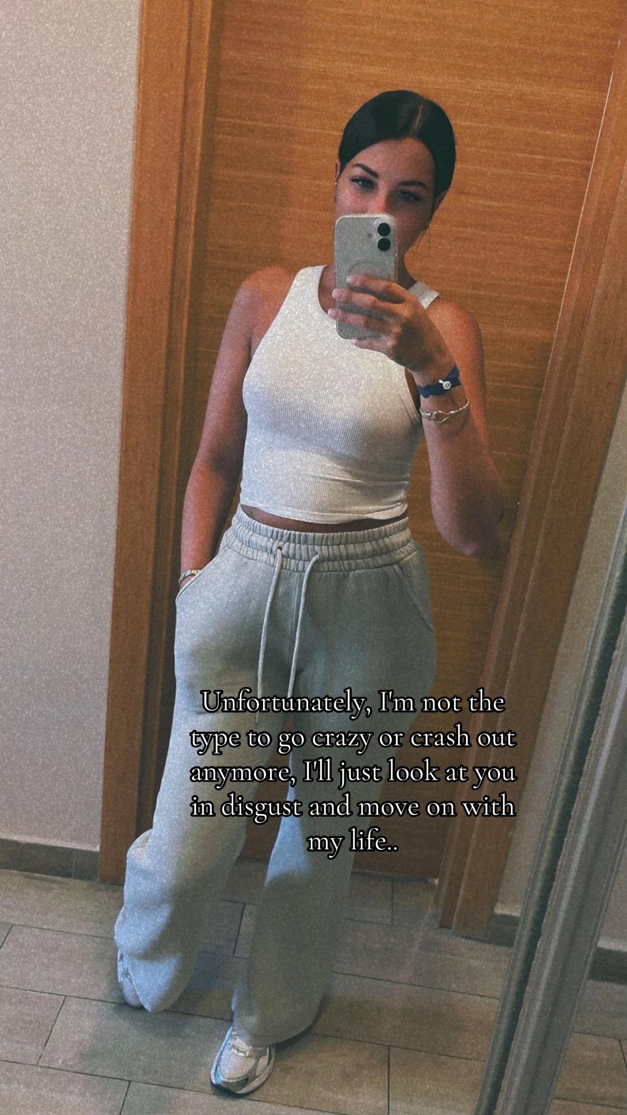 @Z O E 🦋