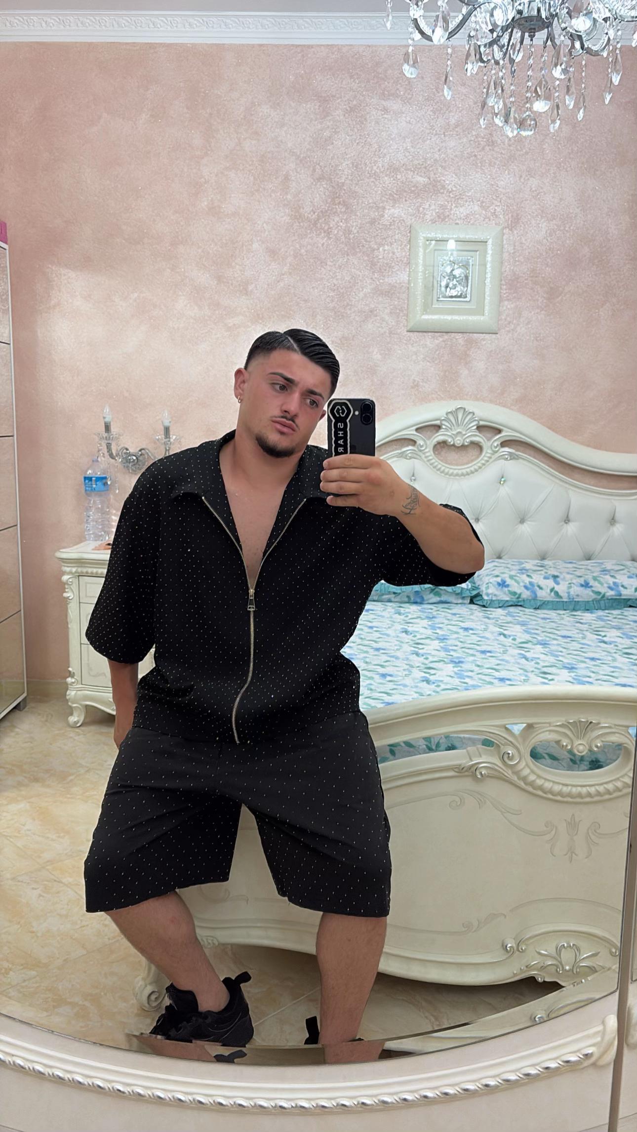 @jonnyspano