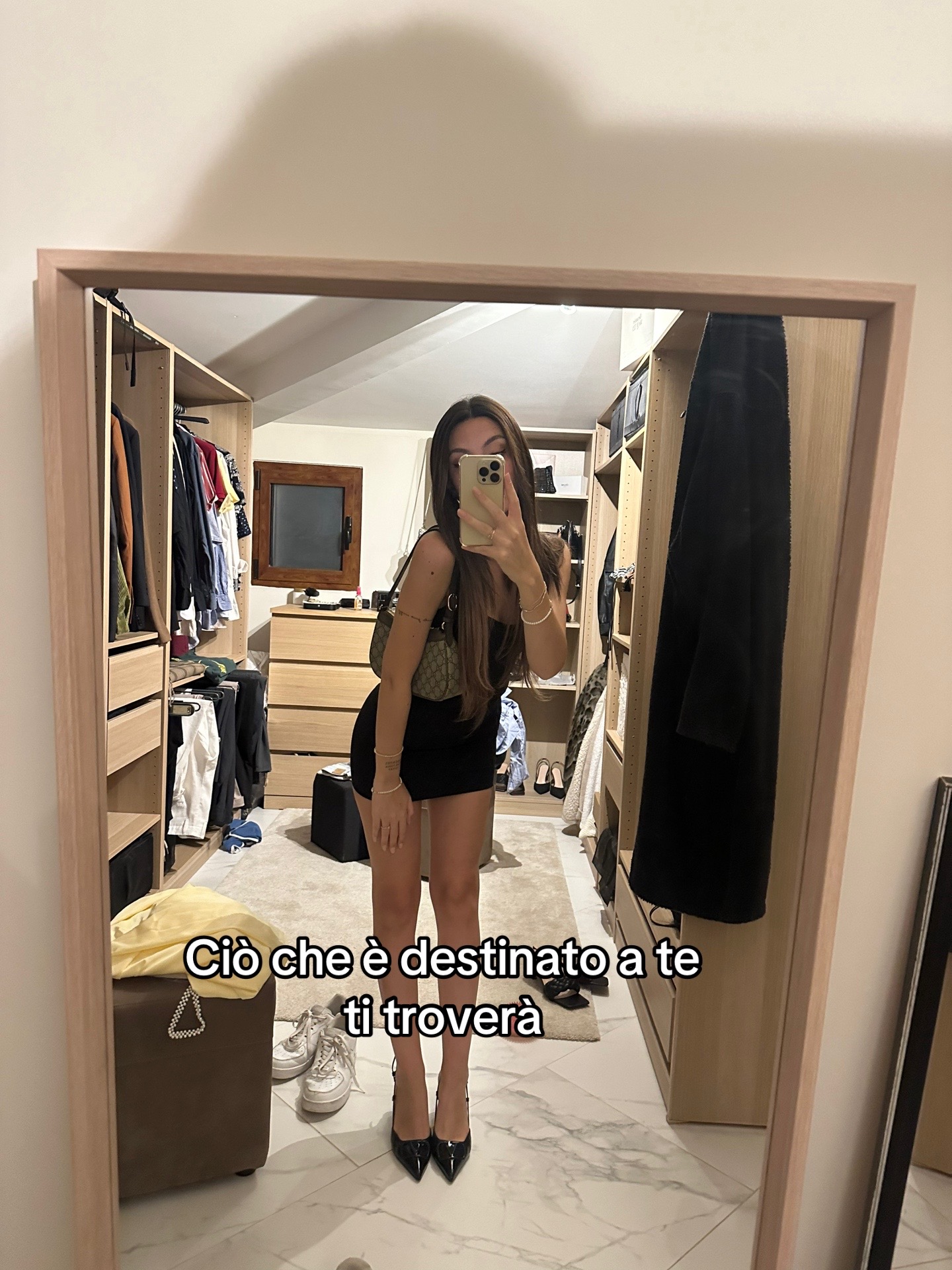 @AM