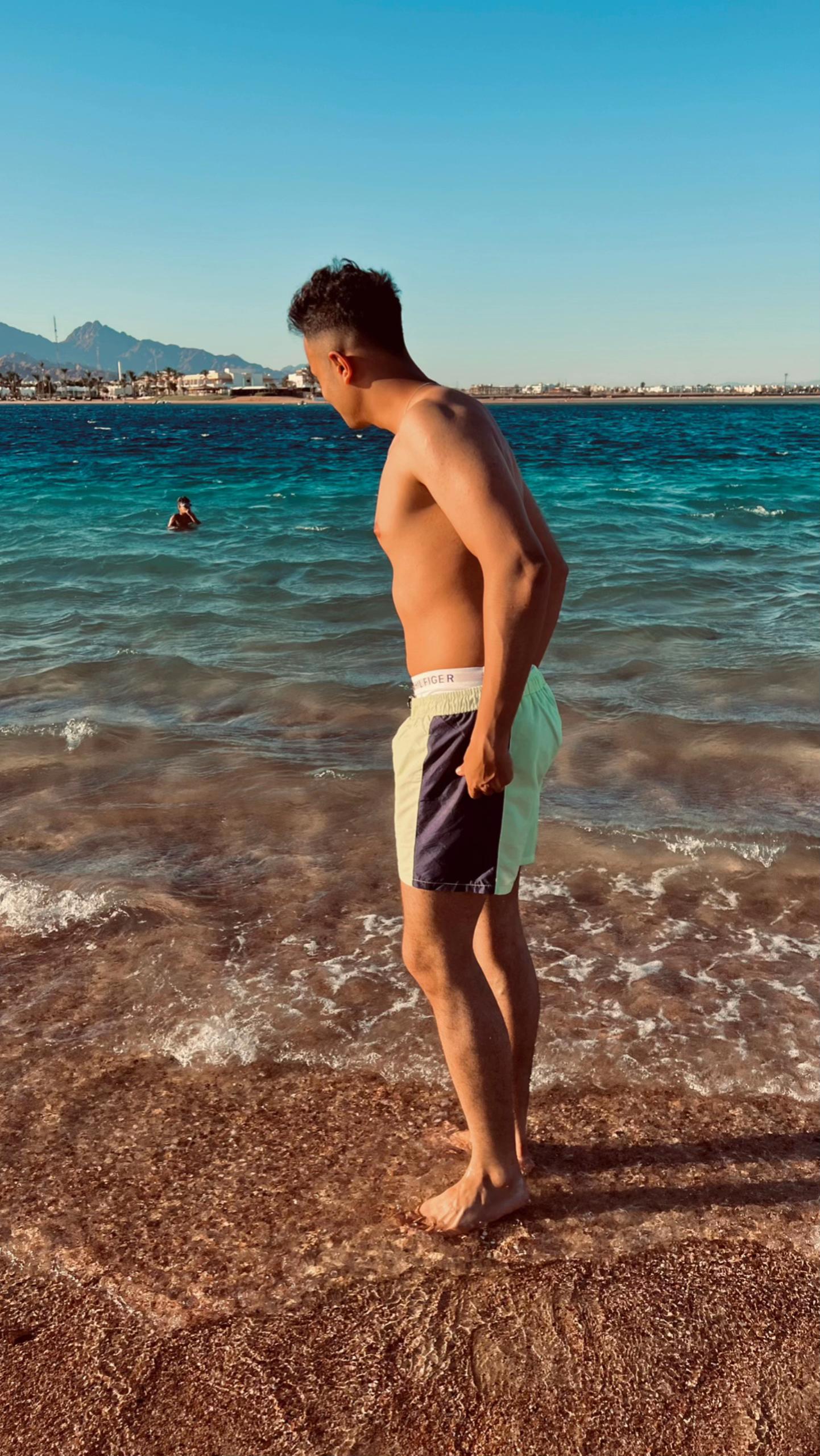 @KARIM 🐺