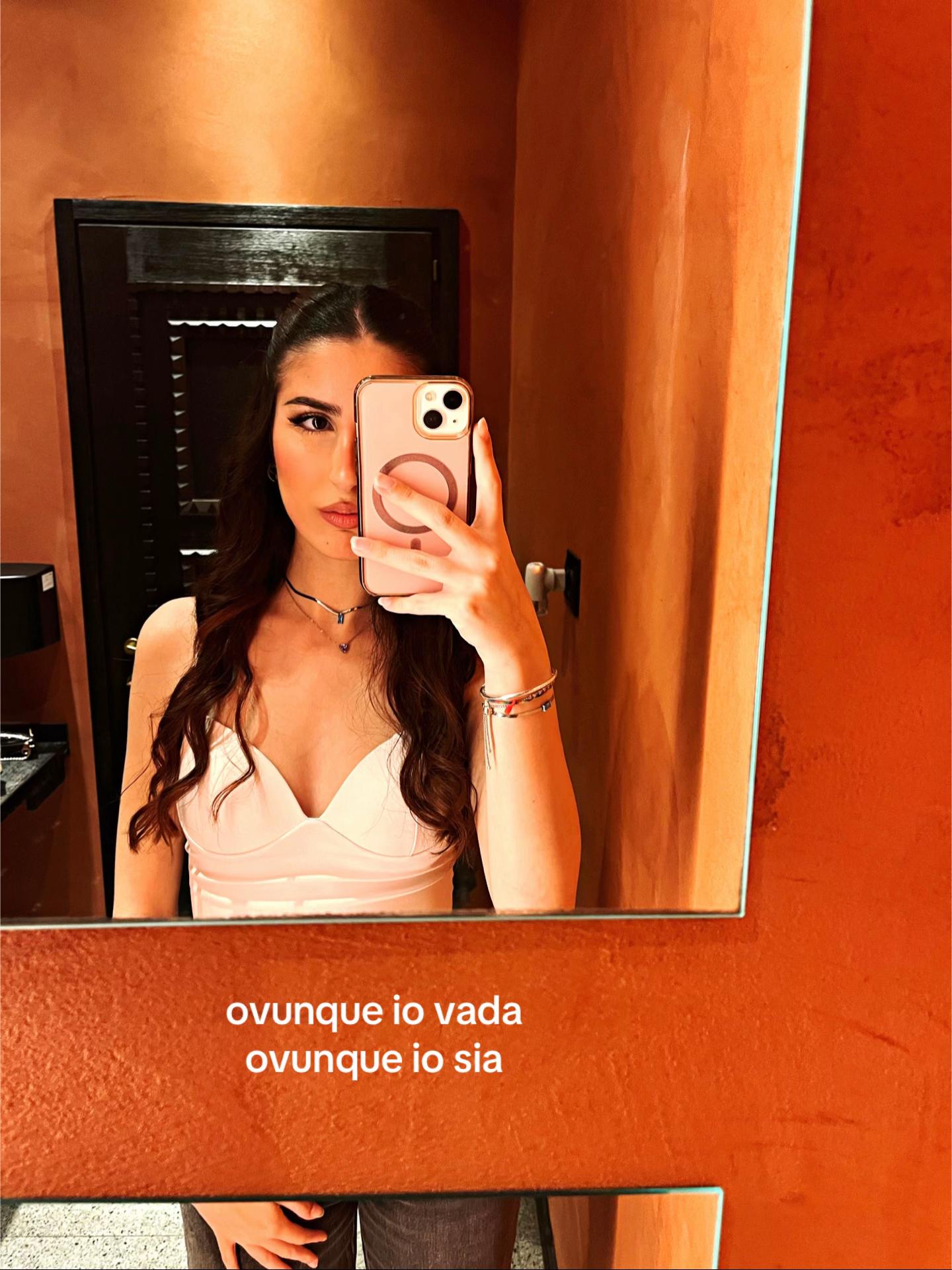 @VV