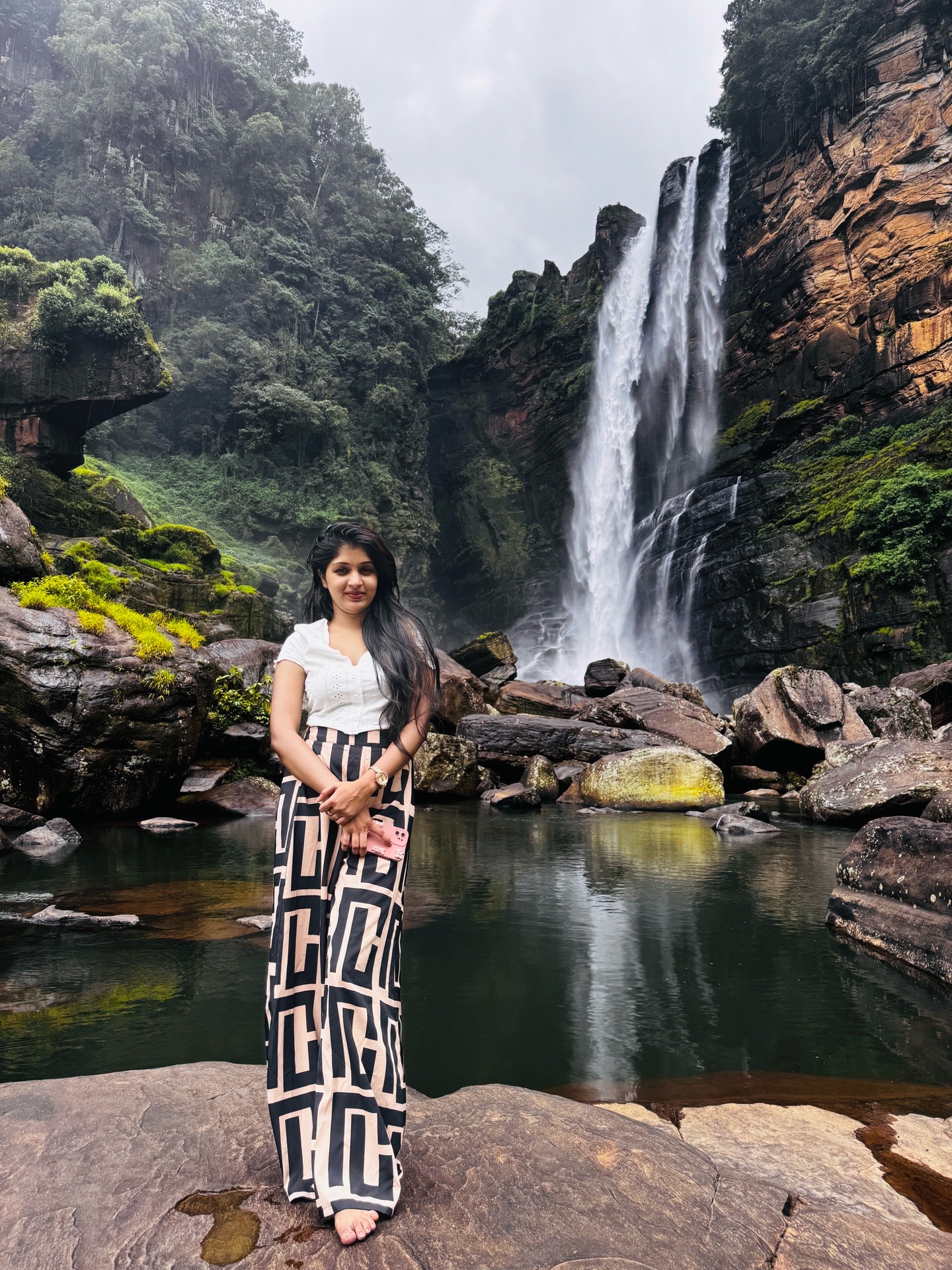 @නිෂූ | Nishu | நிஷு 🦋