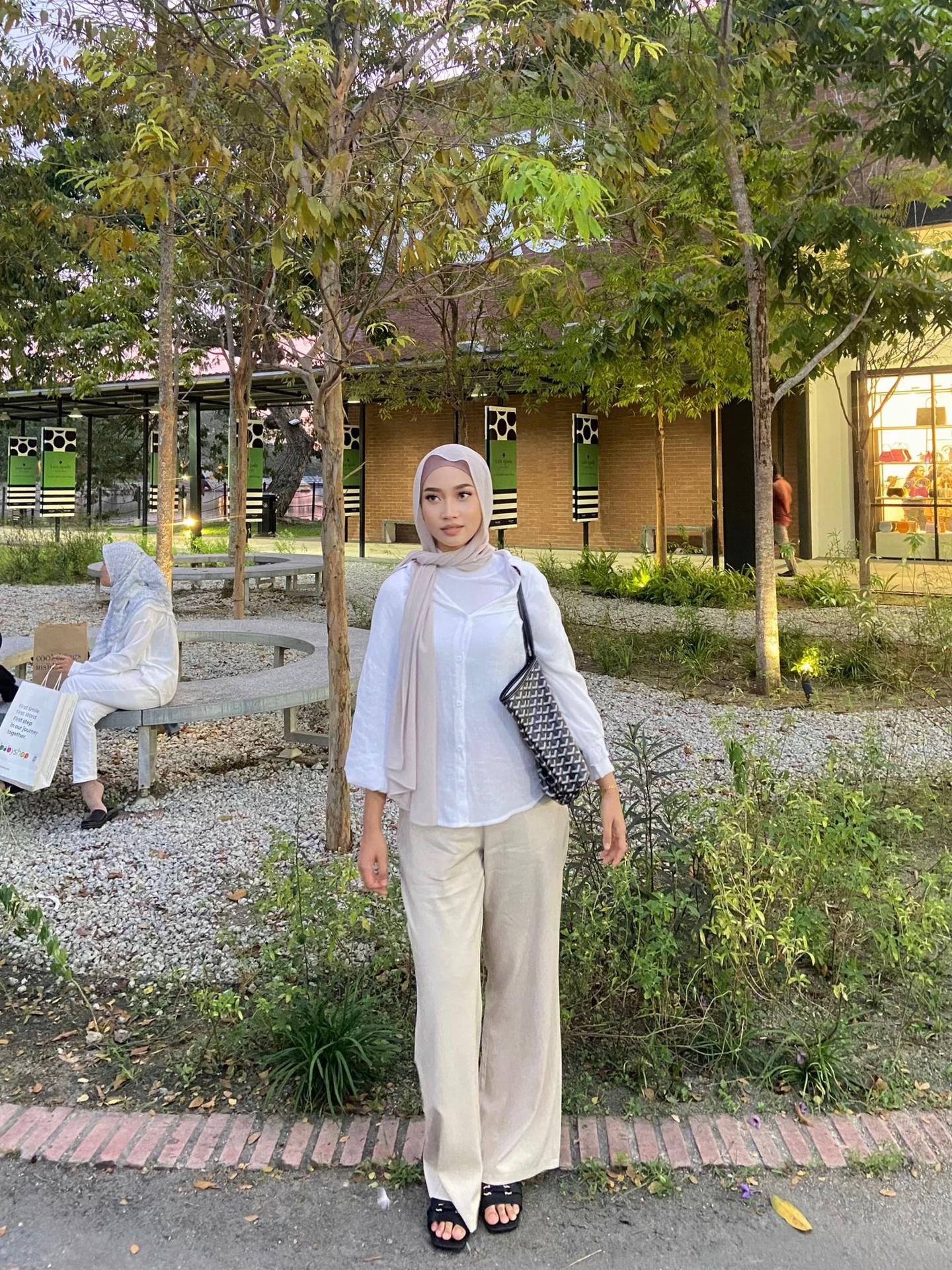 @.
