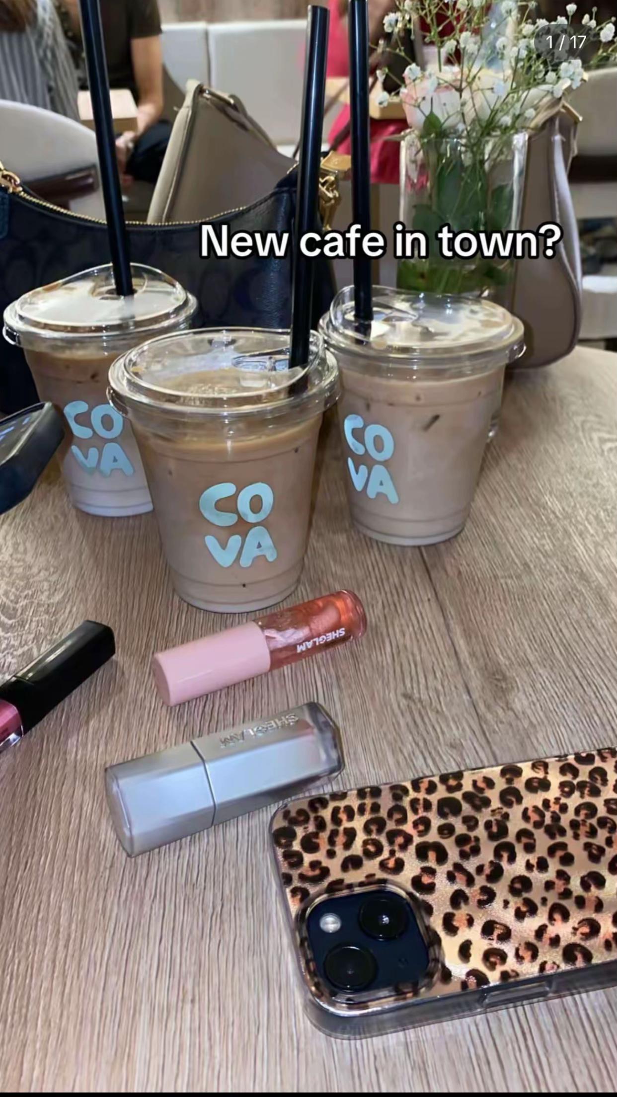@teawithher_&trade;️