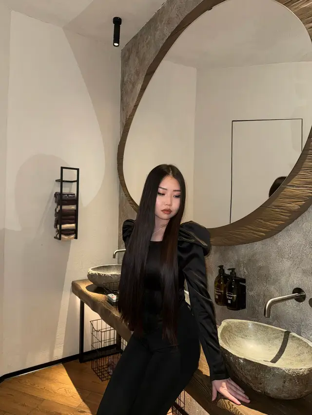 @𝑻.💋