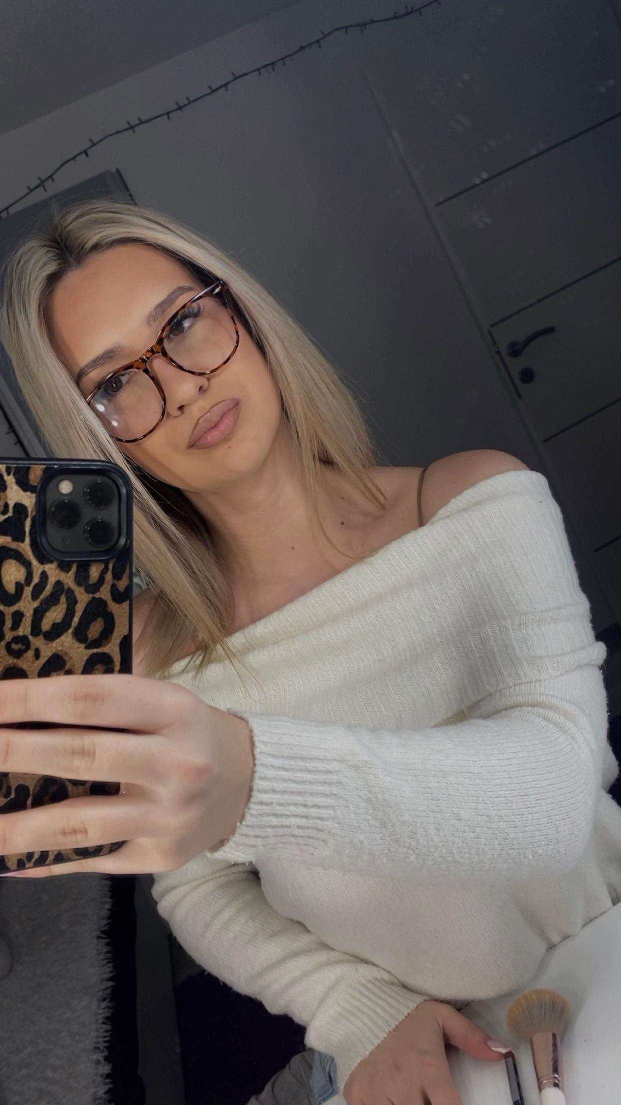 @𝒮. 🐆